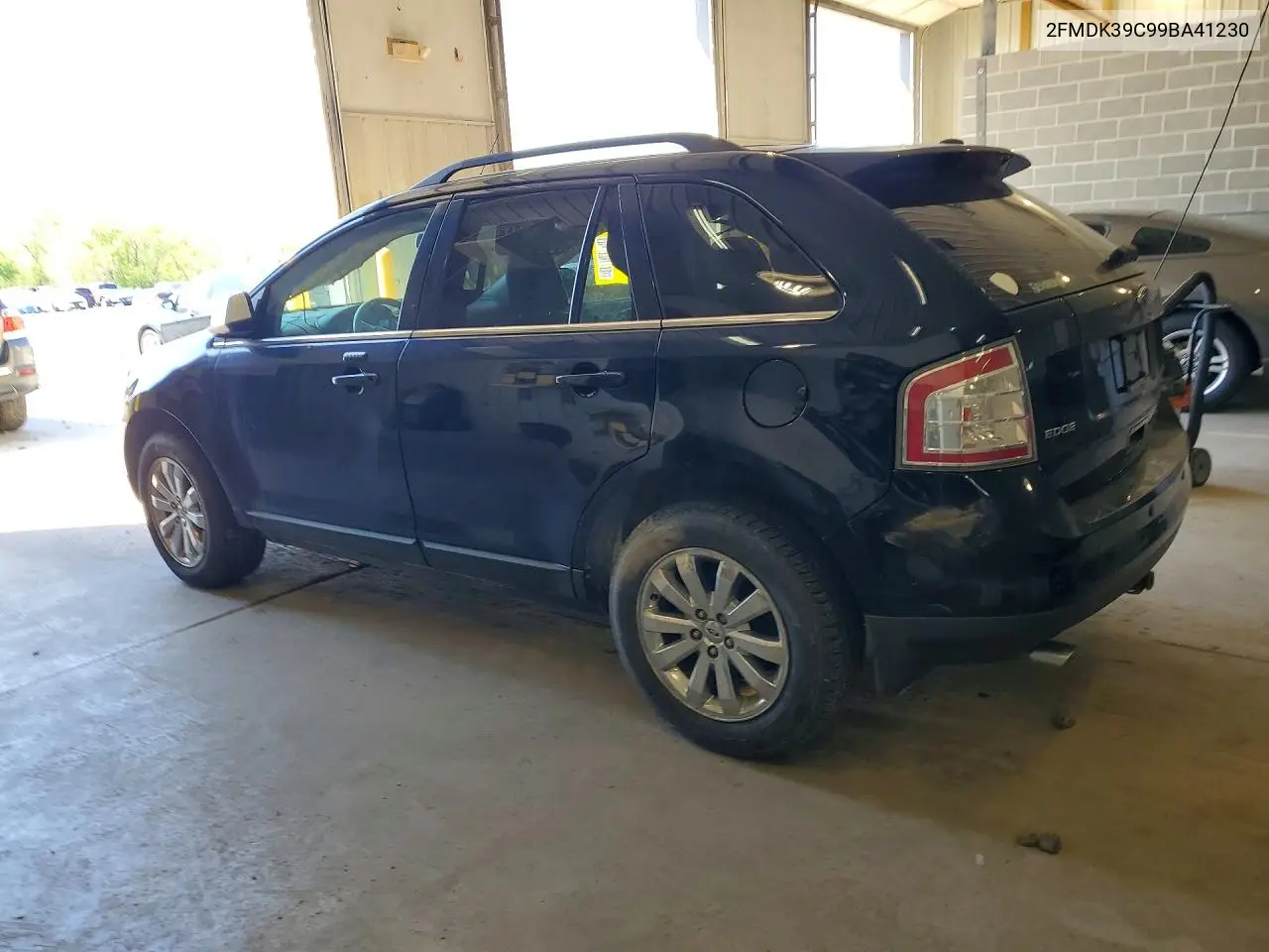2009 FORD EDGE VIN 2FMDK39C99BA41230 — фото 2