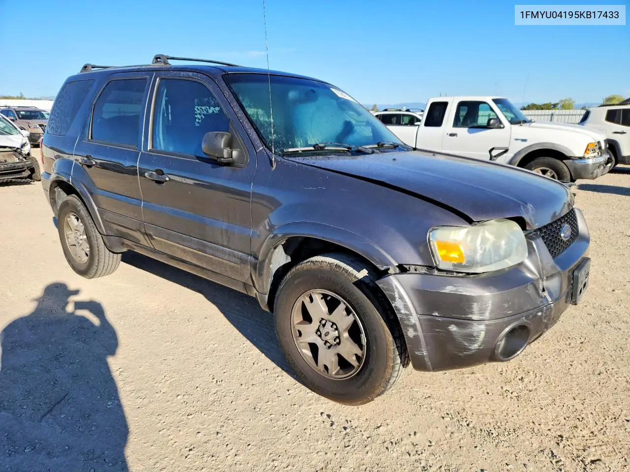 2005 FORD ESCAPE VIN 1FMYU04195KB17433 — фото 4