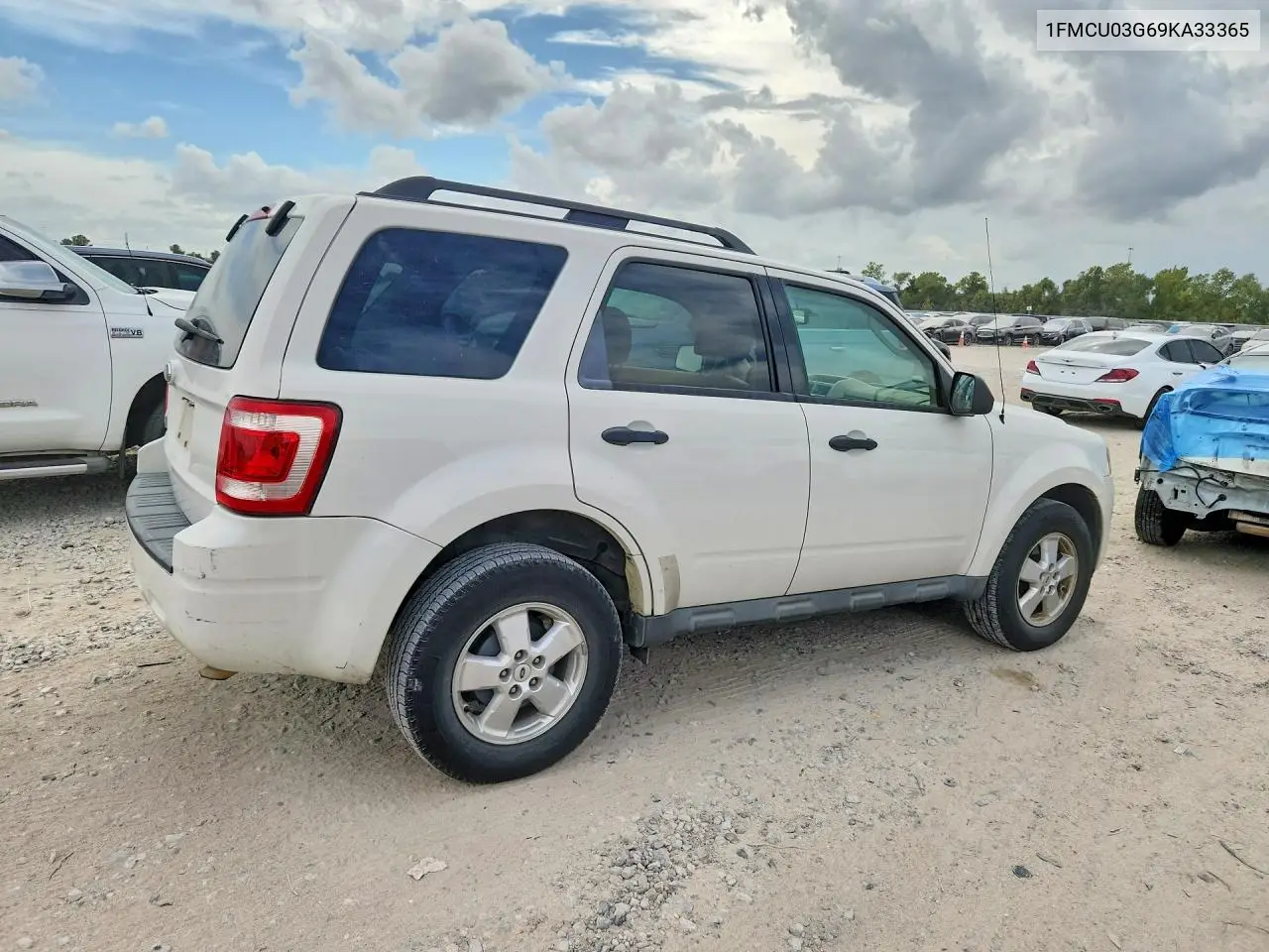 2009 FORD ESCAPE VIN 1FMCU03G69KA33365 — фото 3