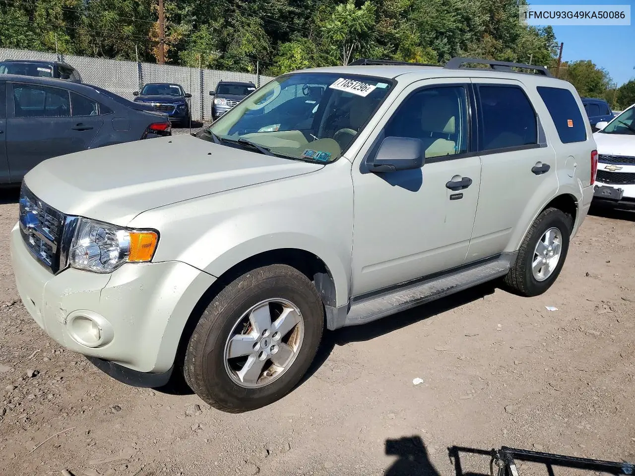 FORD ESCAPE 2009, VIN 1FMCU93G49KA50086