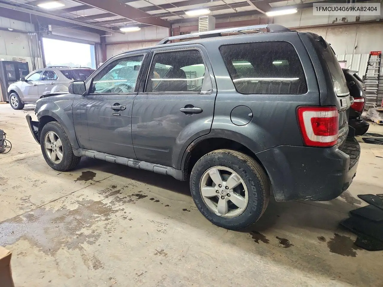 2009 FORD ESCAPE VIN 1FMCU04G69KA82404 — фото 2