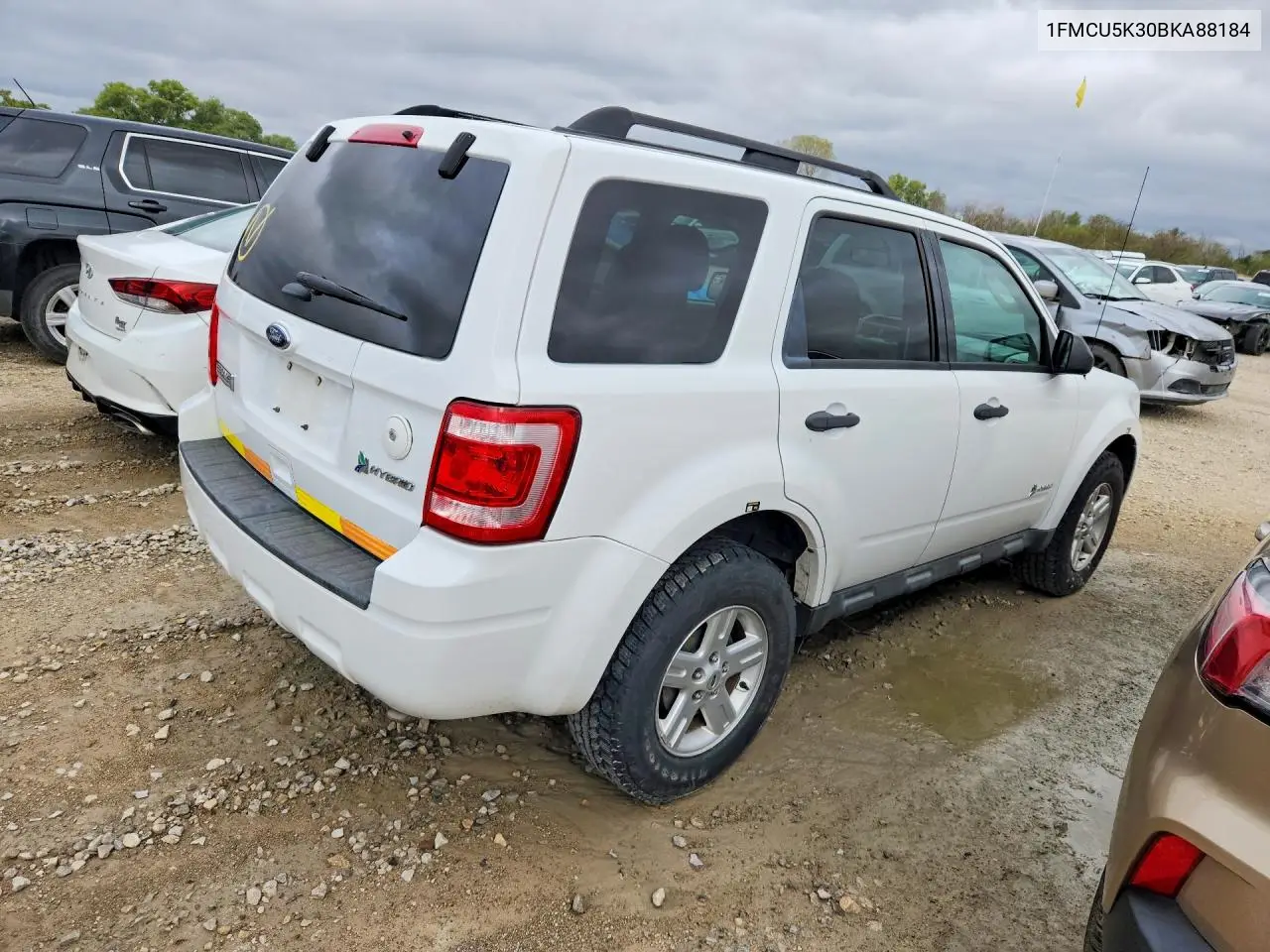 2011 FORD ESCAPE VIN 1FMCU5K30BKA88184 — фото 3