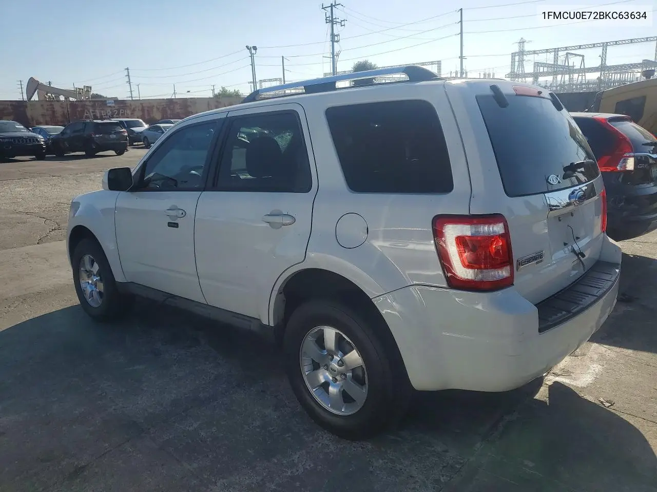 2011 FORD ESCAPE VIN 1FMCU0E72BKC63634 — фото 2