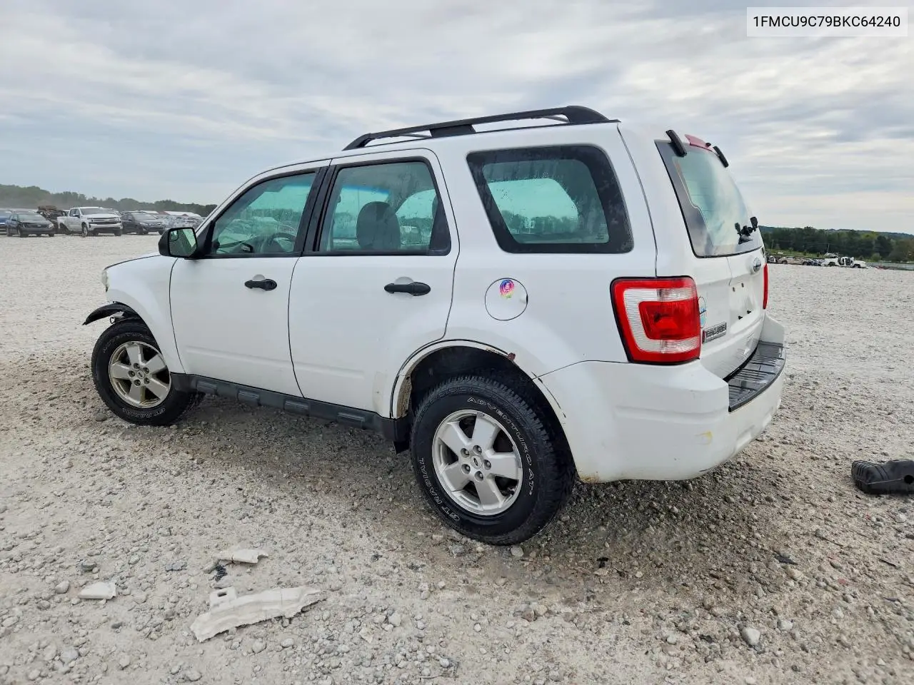 2011 FORD ESCAPE VIN 1FMCU9C79BKC64240 — фото 4