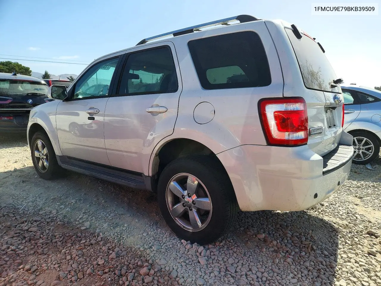 2011 FORD ESCAPE VIN 1FMCU9E79BKB39509 — фото 2