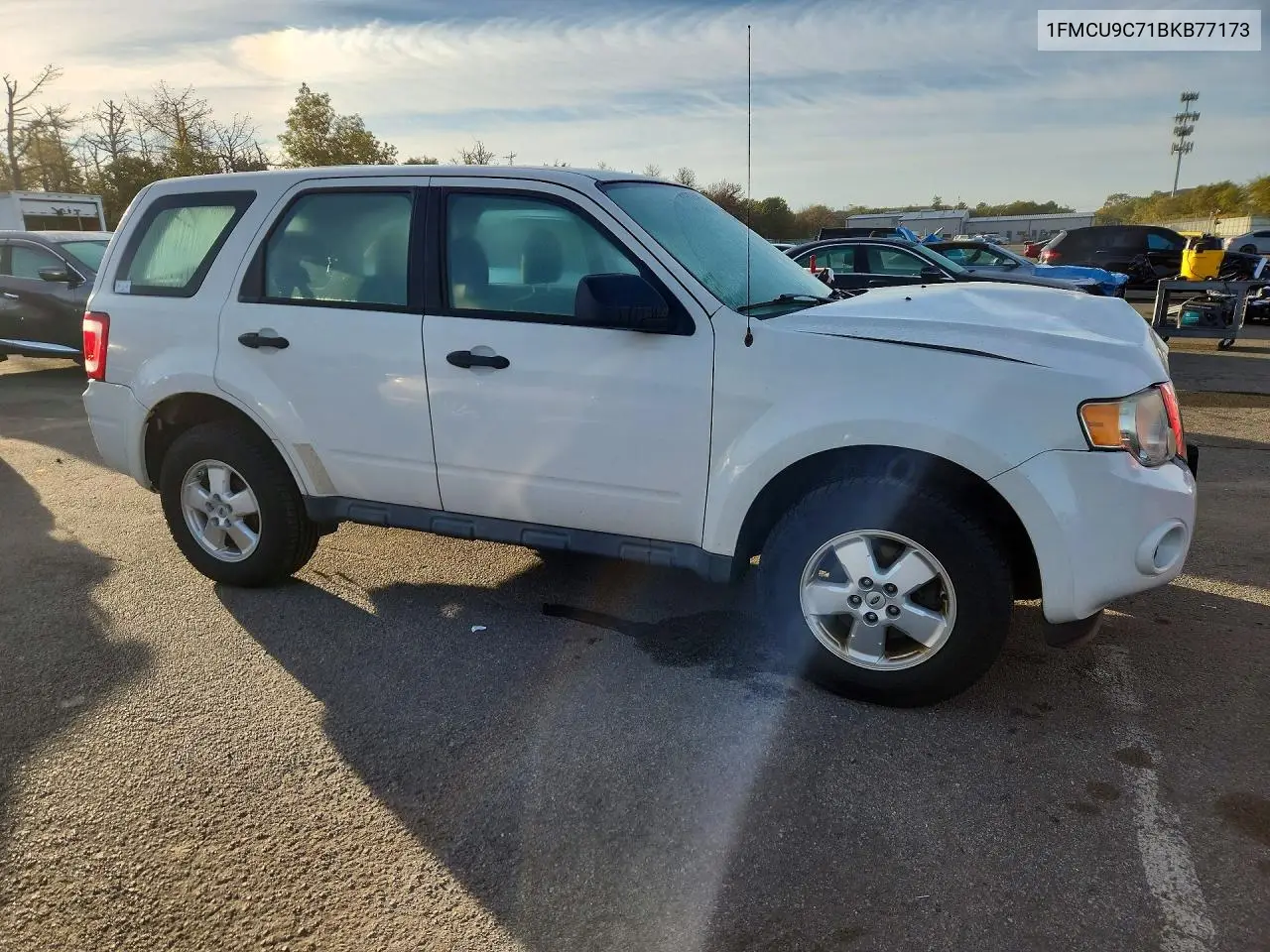 2011 FORD ESCAPE VIN 1FMCU9C71BKB77173 — фото 4