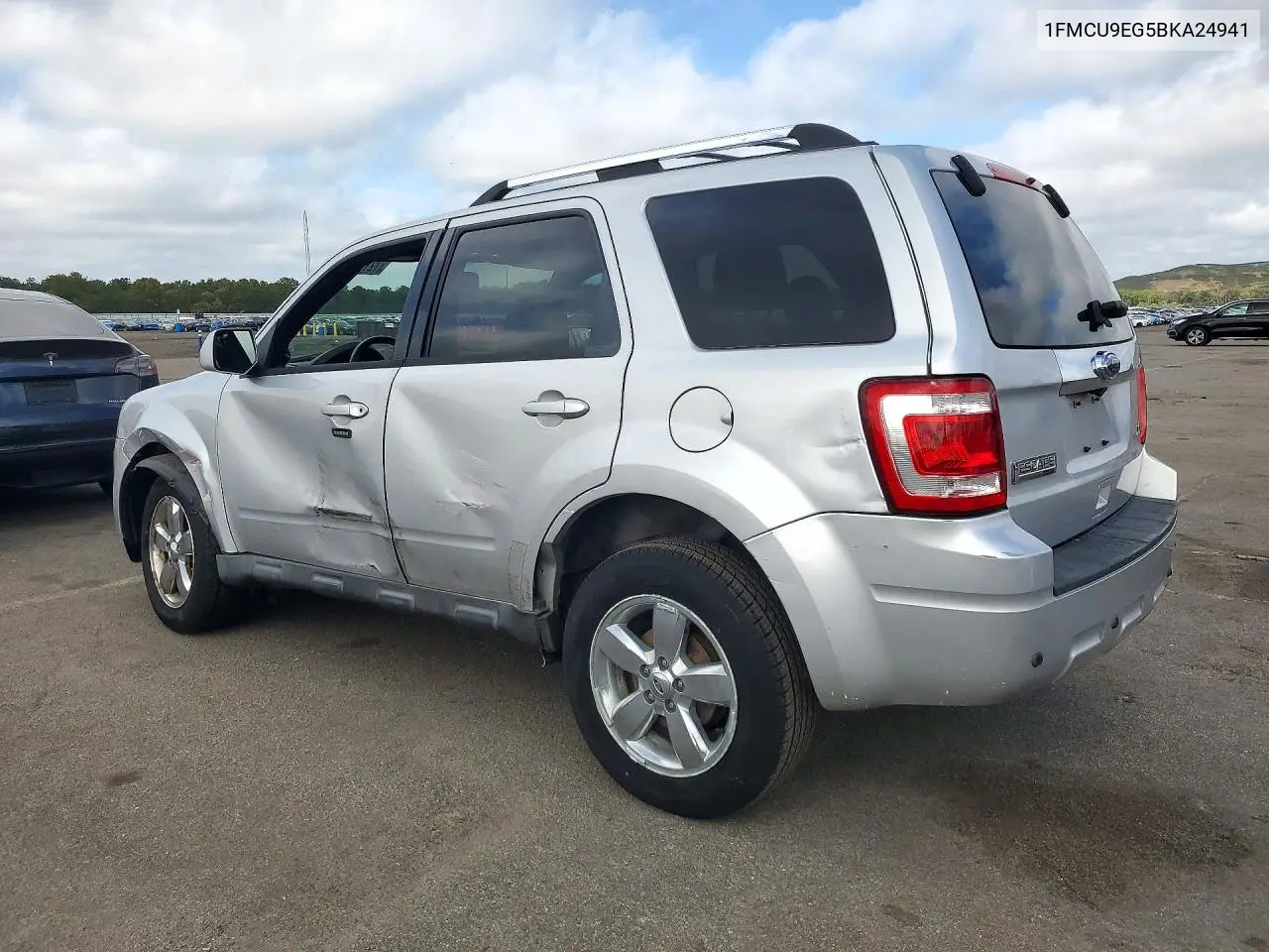 2011 FORD ESCAPE VIN 1FMCU9EG5BKA24941 — фото 2