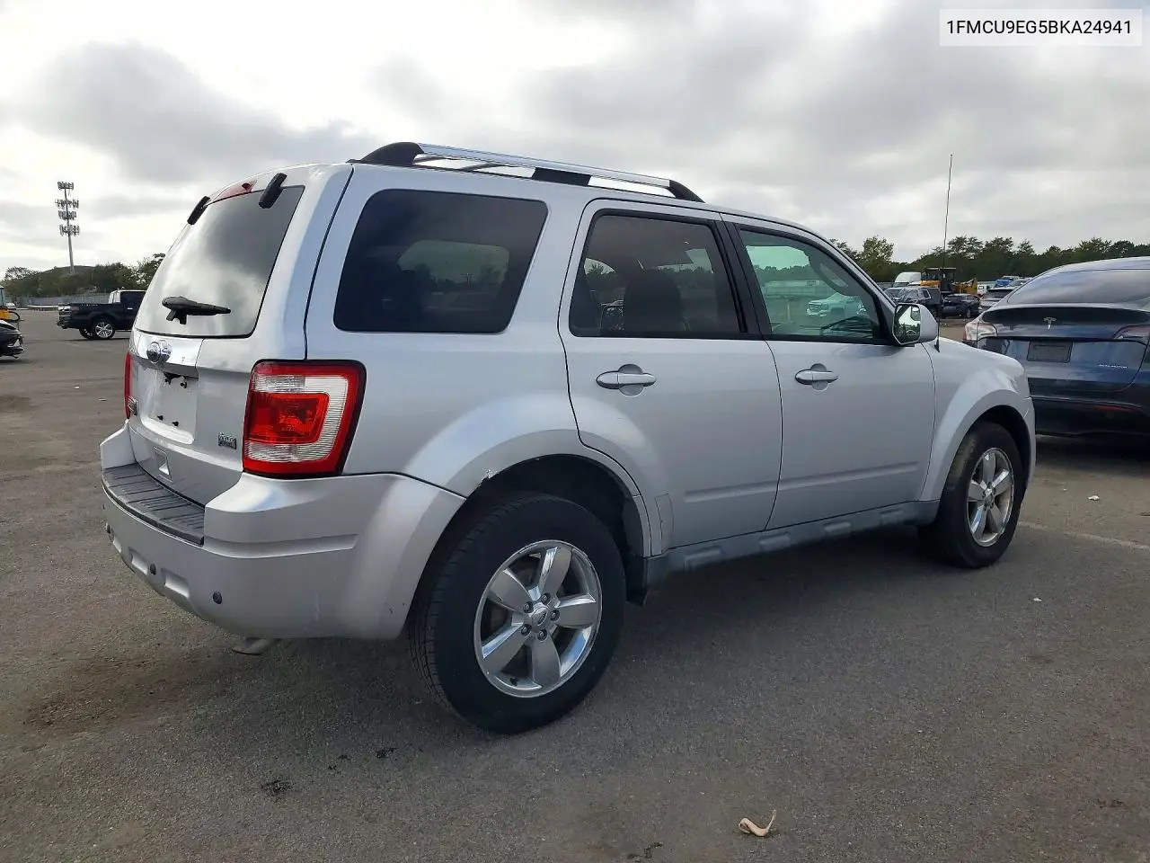 2011 FORD ESCAPE VIN 1FMCU9EG5BKA24941 — фото 3