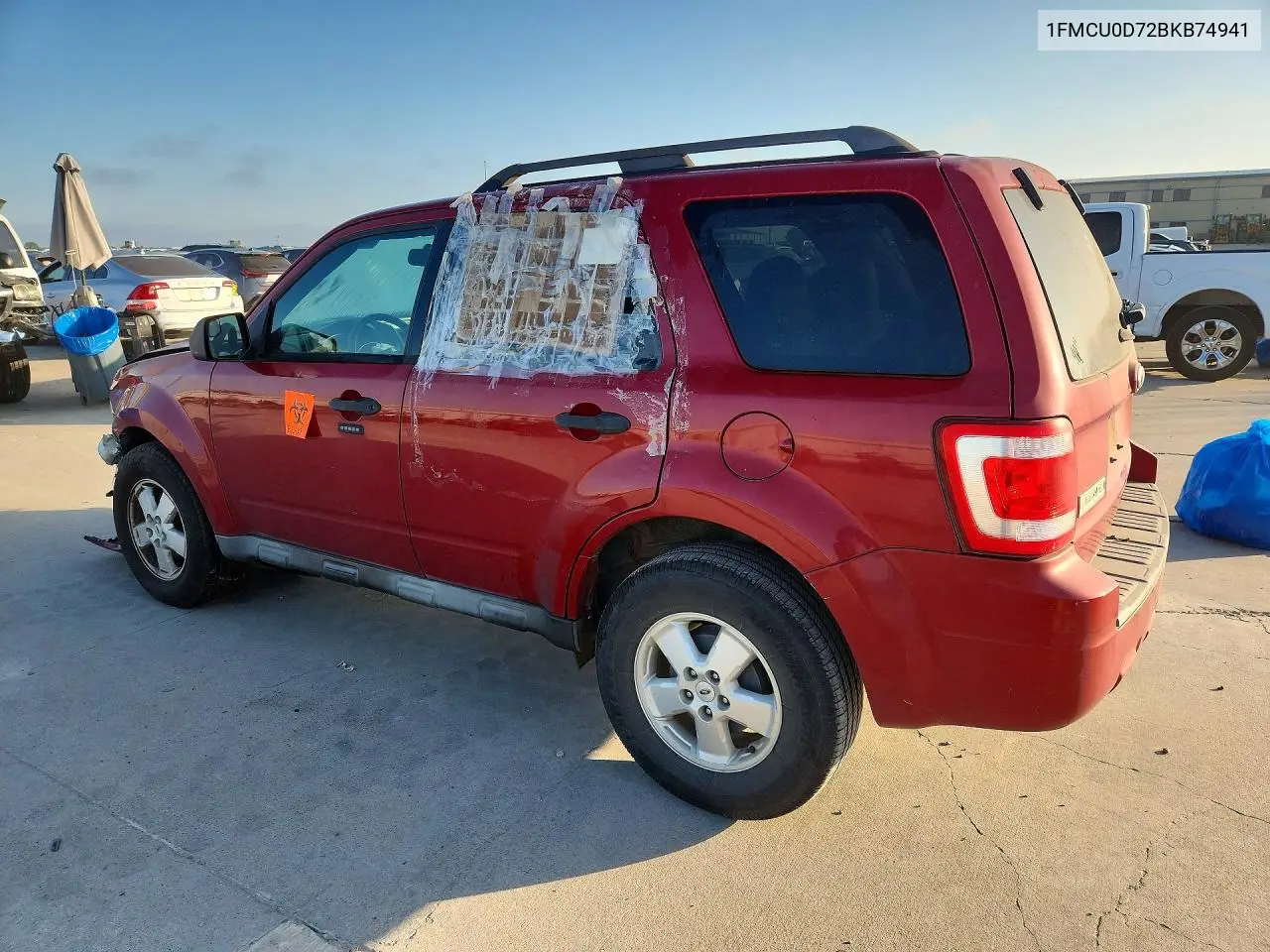 2011 FORD ESCAPE VIN 1FMCU0D72BKB74941 — фото 2