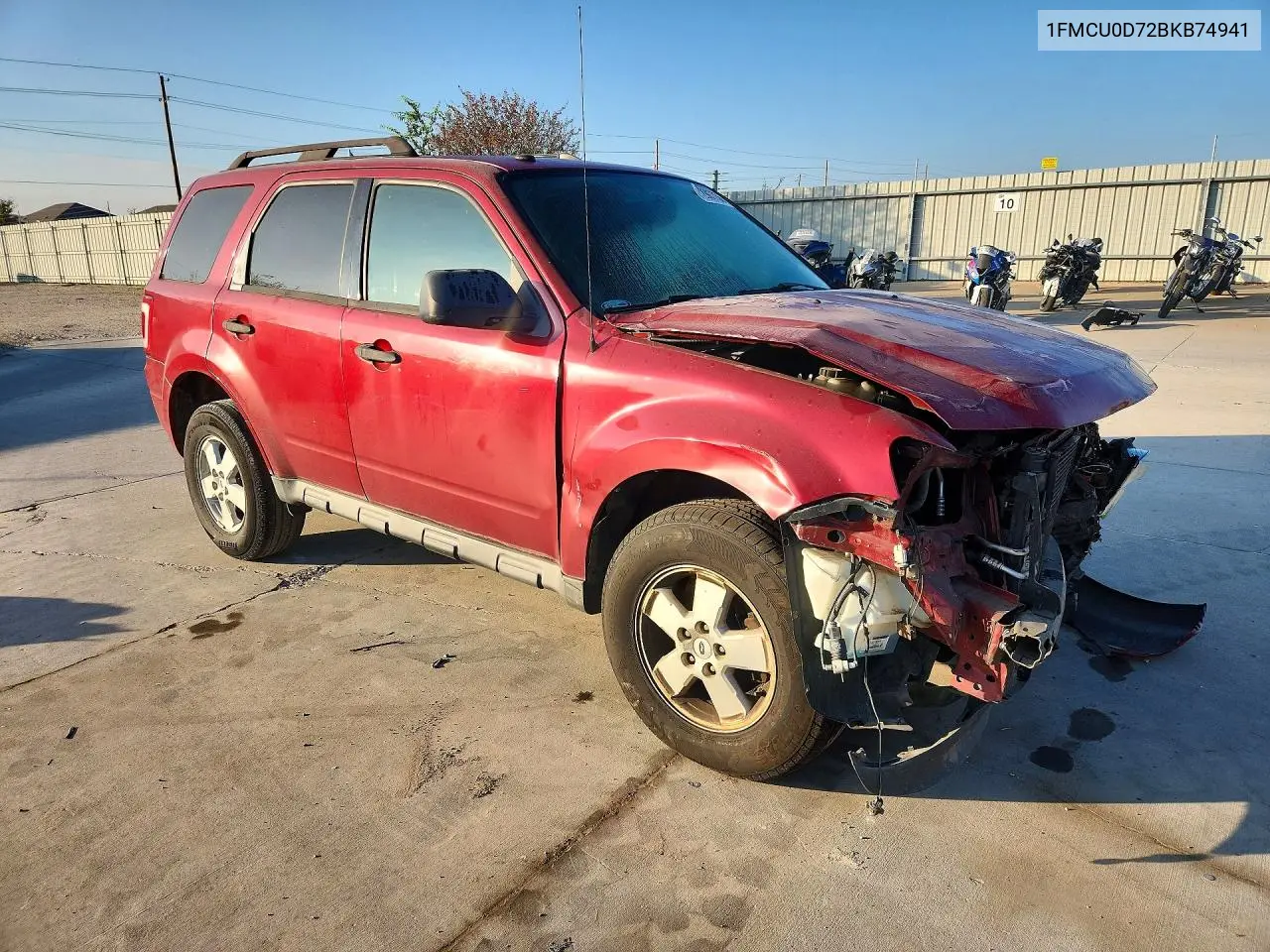 2011 FORD ESCAPE VIN 1FMCU0D72BKB74941 — фото 4