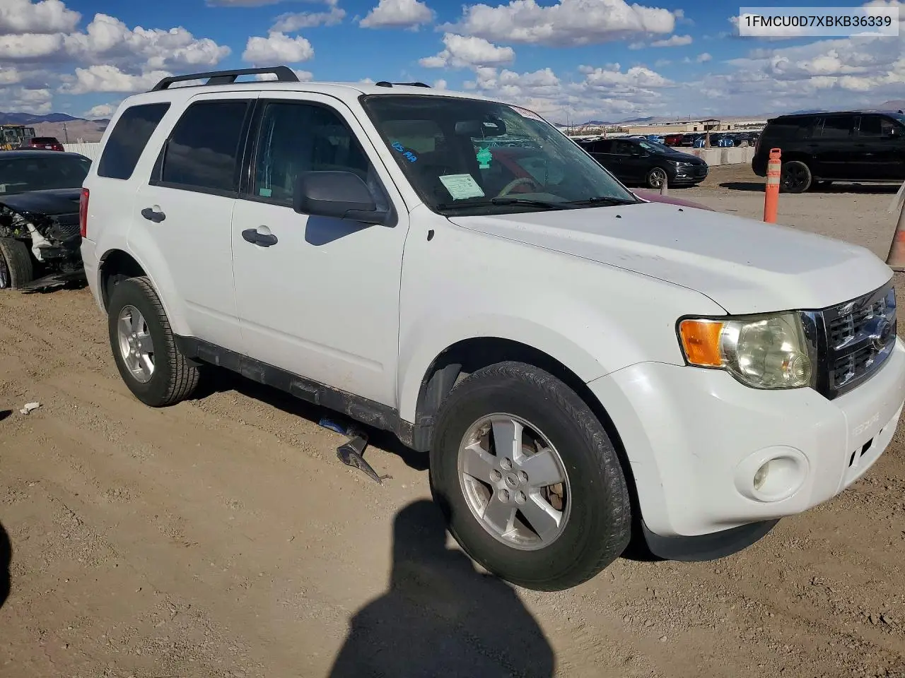 2011 FORD ESCAPE VIN 1FMCU0D7XBKB36339 — фото 4