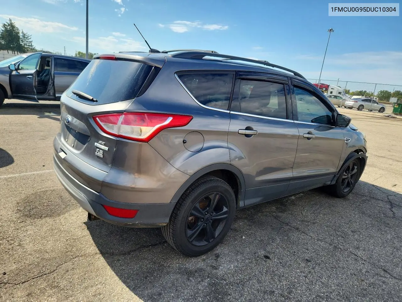 2013 FORD ESCAPE VIN 1FMCU0G95DUC10304 — фото 3