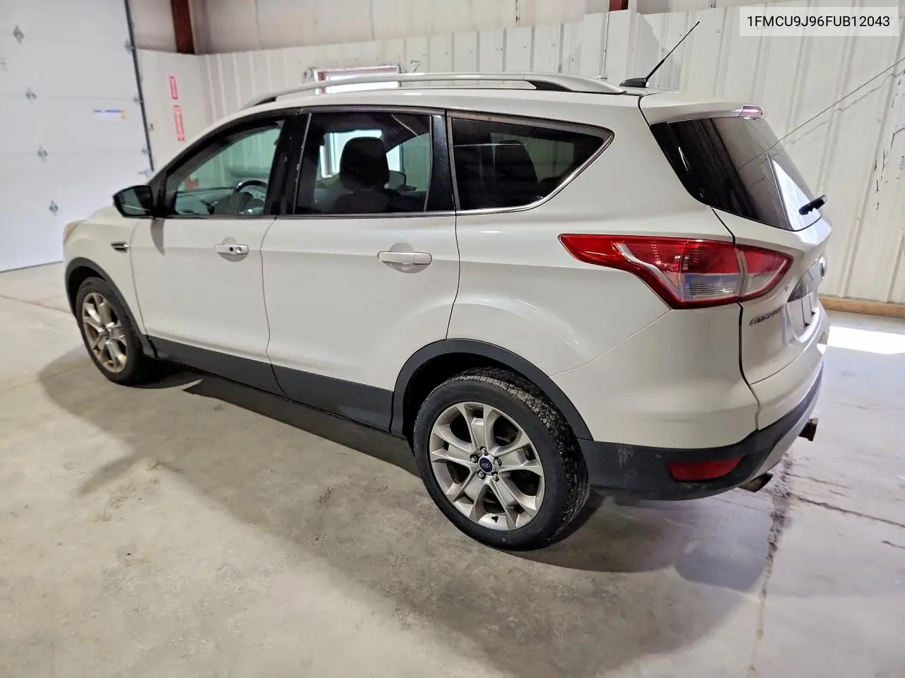 2015 FORD ESCAPE VIN 1FMCU9J96FUB12043 — фото 2