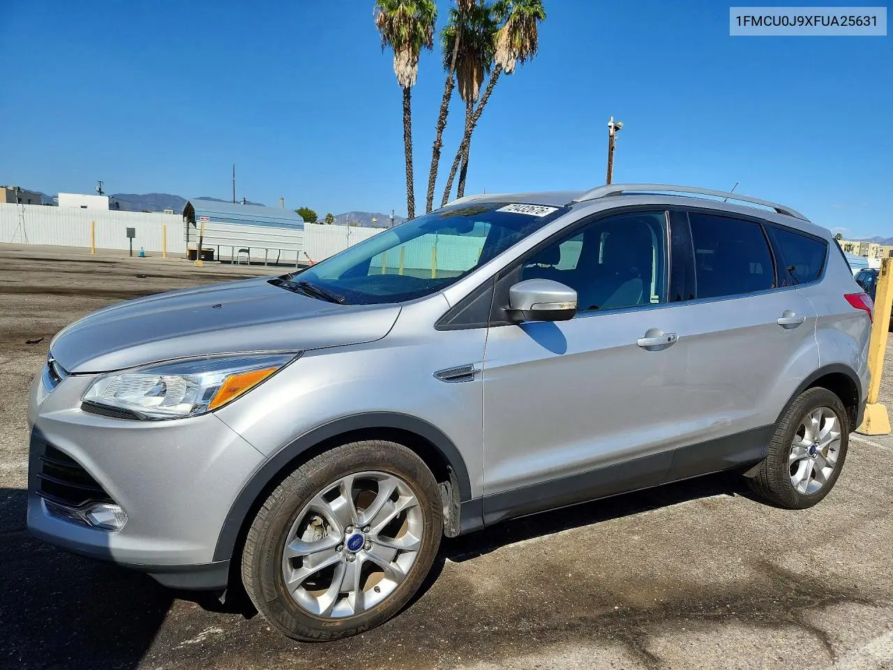 FORD ESCAPE 2015, VIN 1FMCU0J9XFUA25631