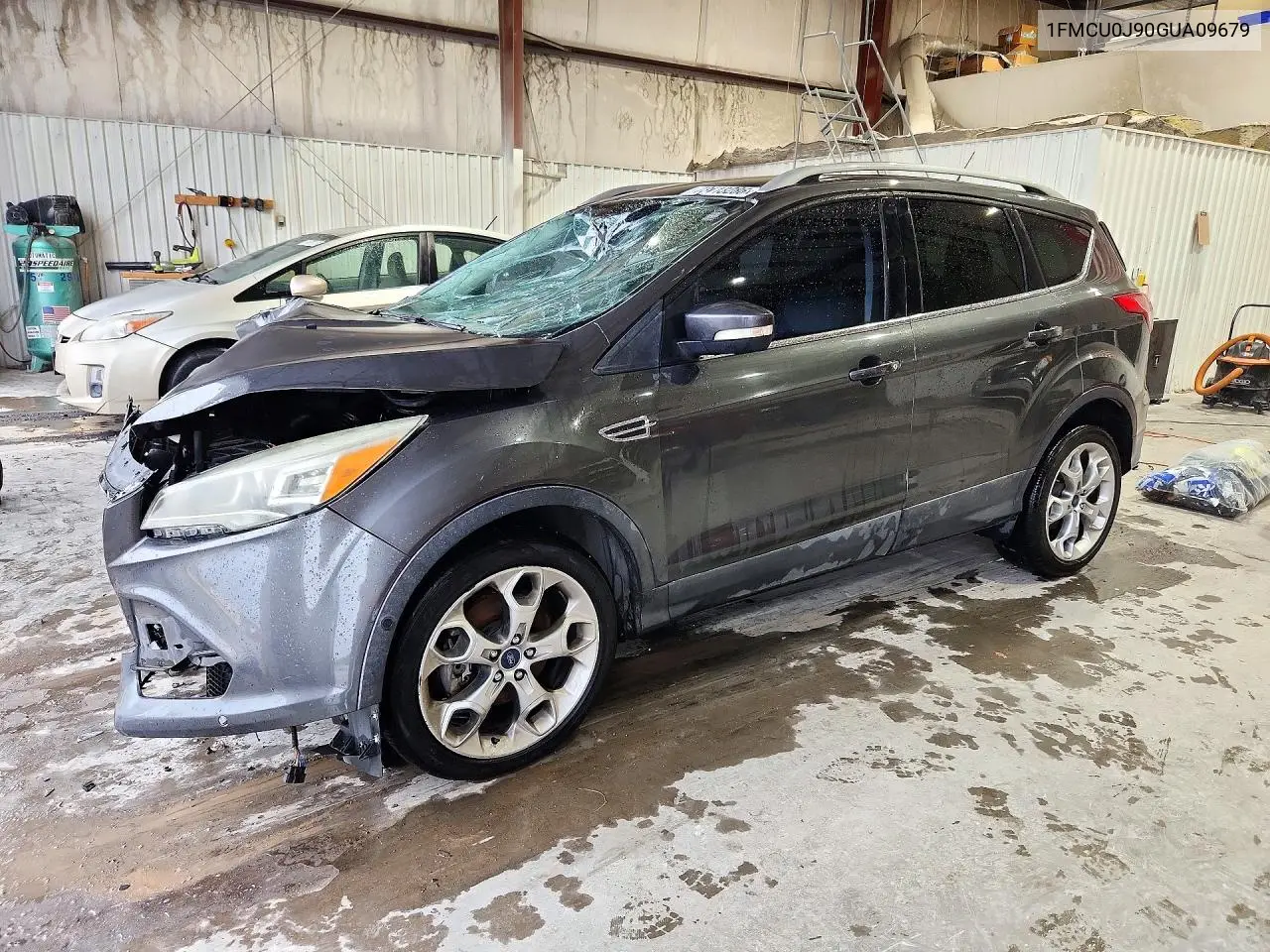 FORD ESCAPE 2016, VIN 1FMCU0J90GUA09679