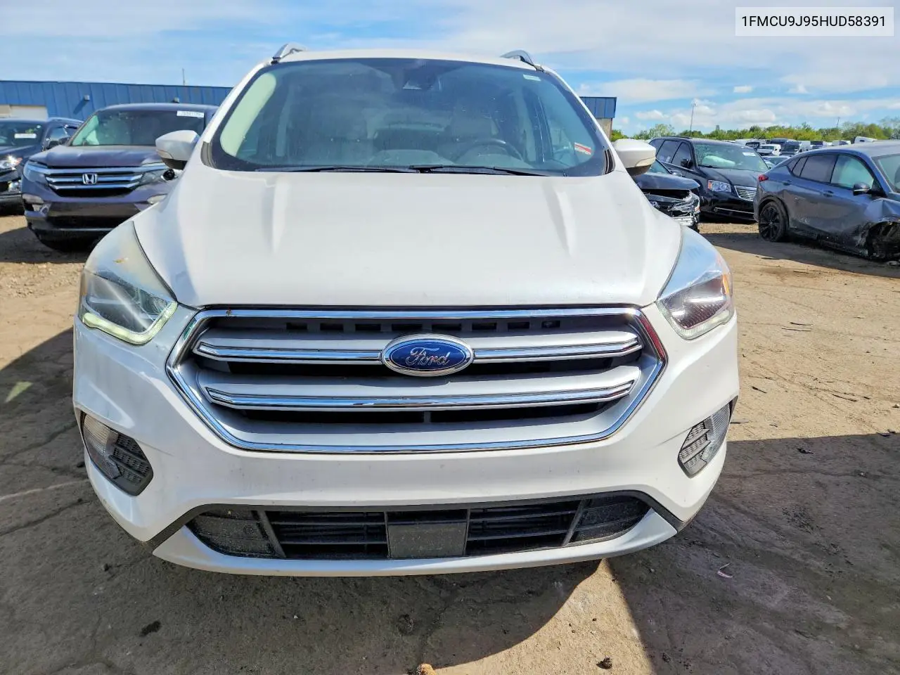 2017 FORD ESCAPE VIN 1FMCU9J95HUD58391 — фото 5