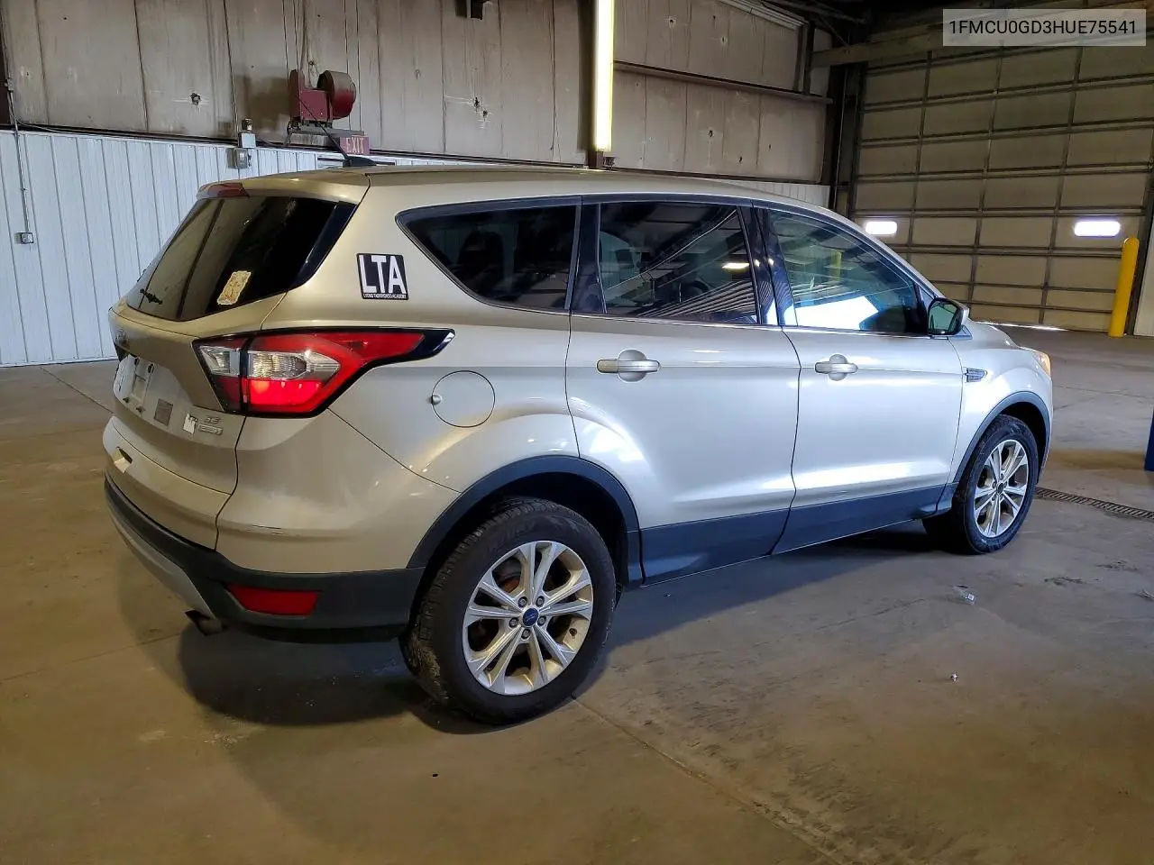 2017 FORD ESCAPE VIN 1FMCU0GD3HUE75541 — фото 3