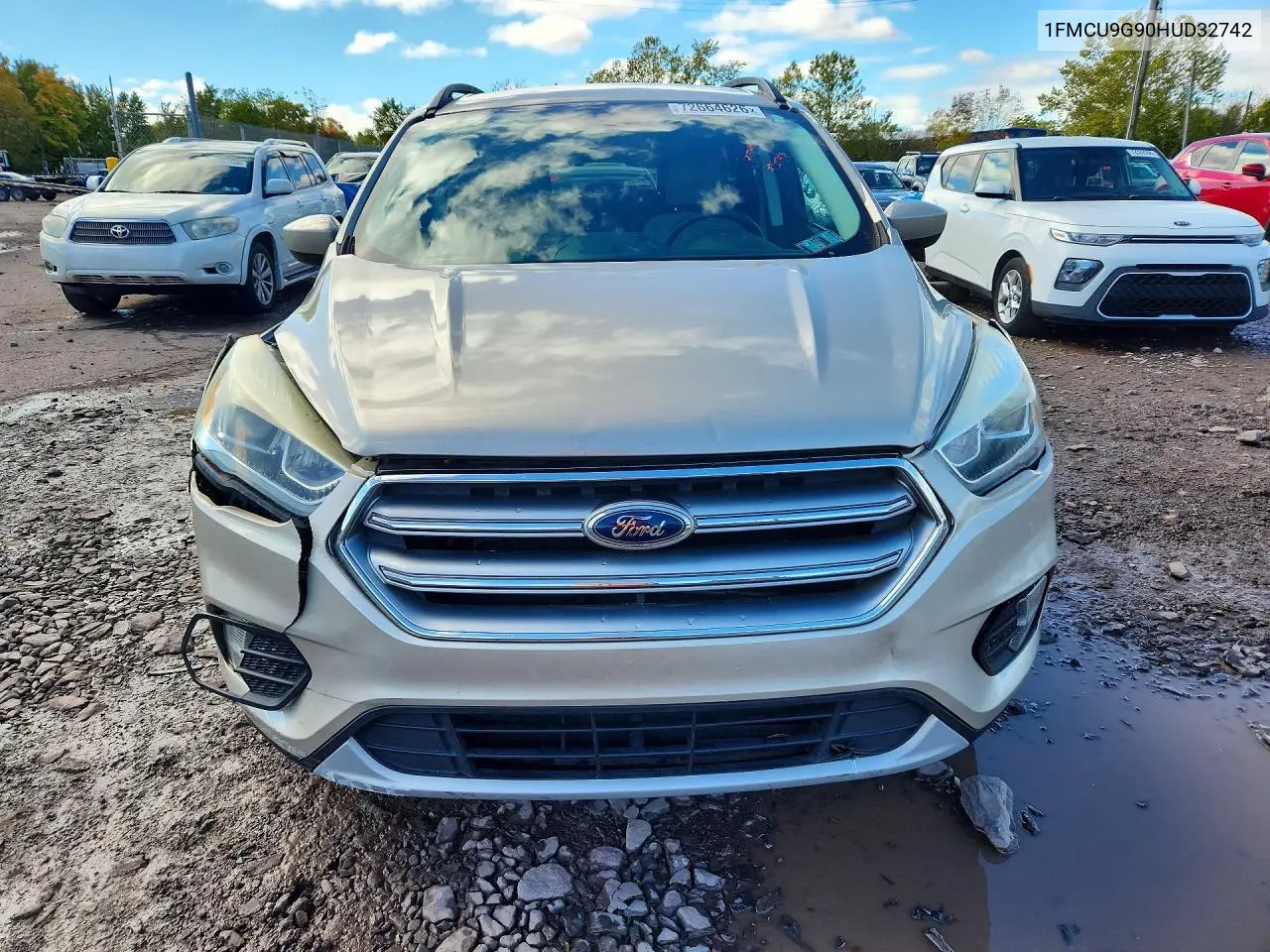 2017 FORD ESCAPE VIN 1FMCU9G90HUD32742 — фото 5