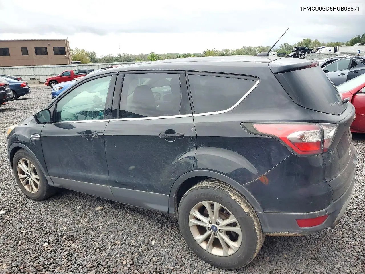 2017 FORD ESCAPE VIN 1FMCU0GD6HUB03871 — фото 2