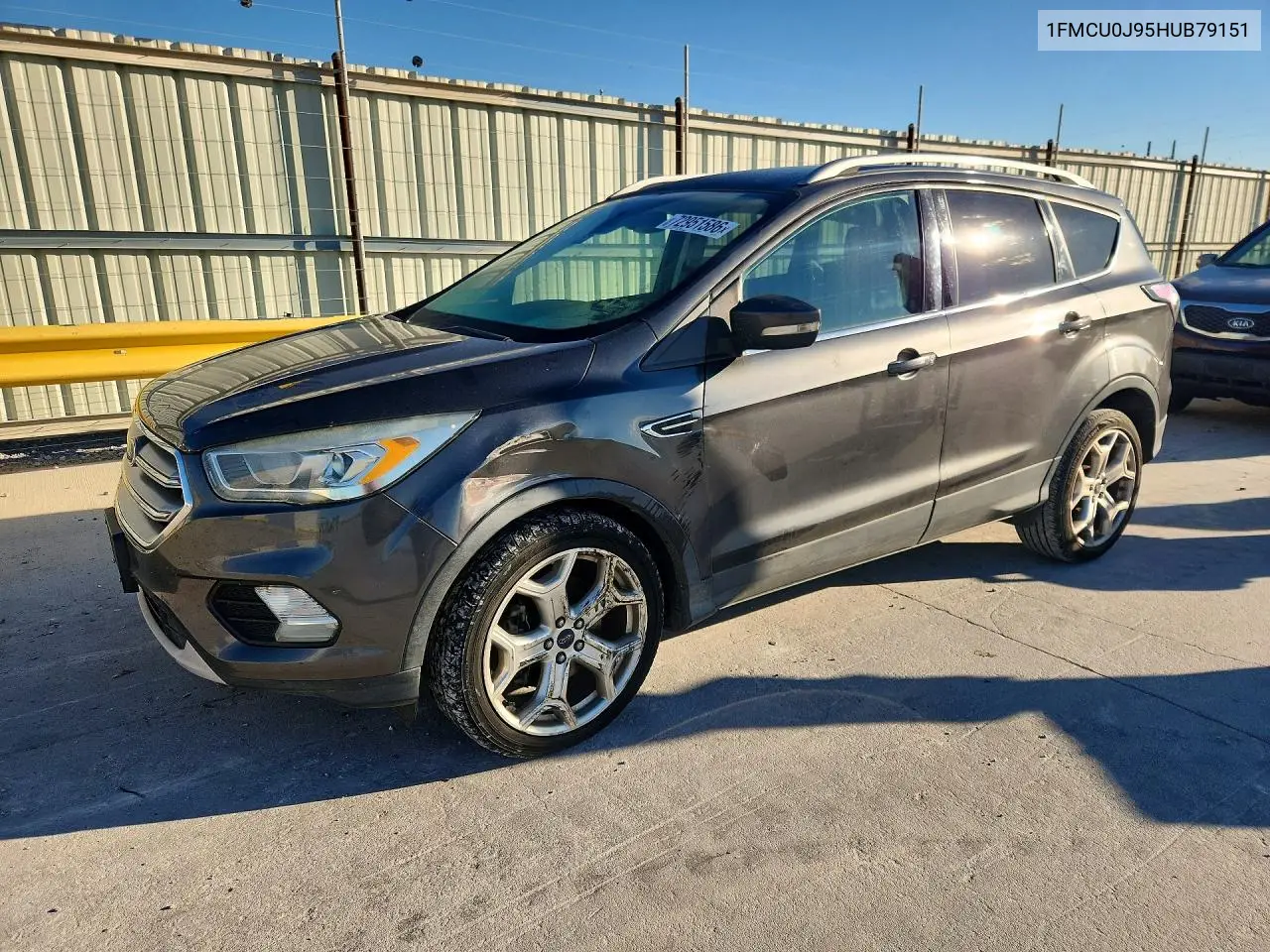 FORD ESCAPE 2017, VIN 1FMCU0J95HUB79151