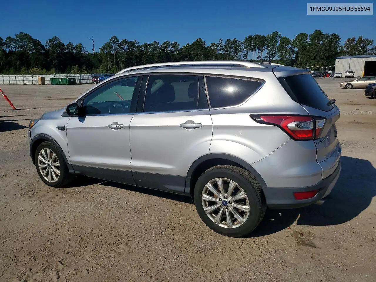 2017 FORD ESCAPE VIN 1FMCU9J95HUB55694 — фото 2