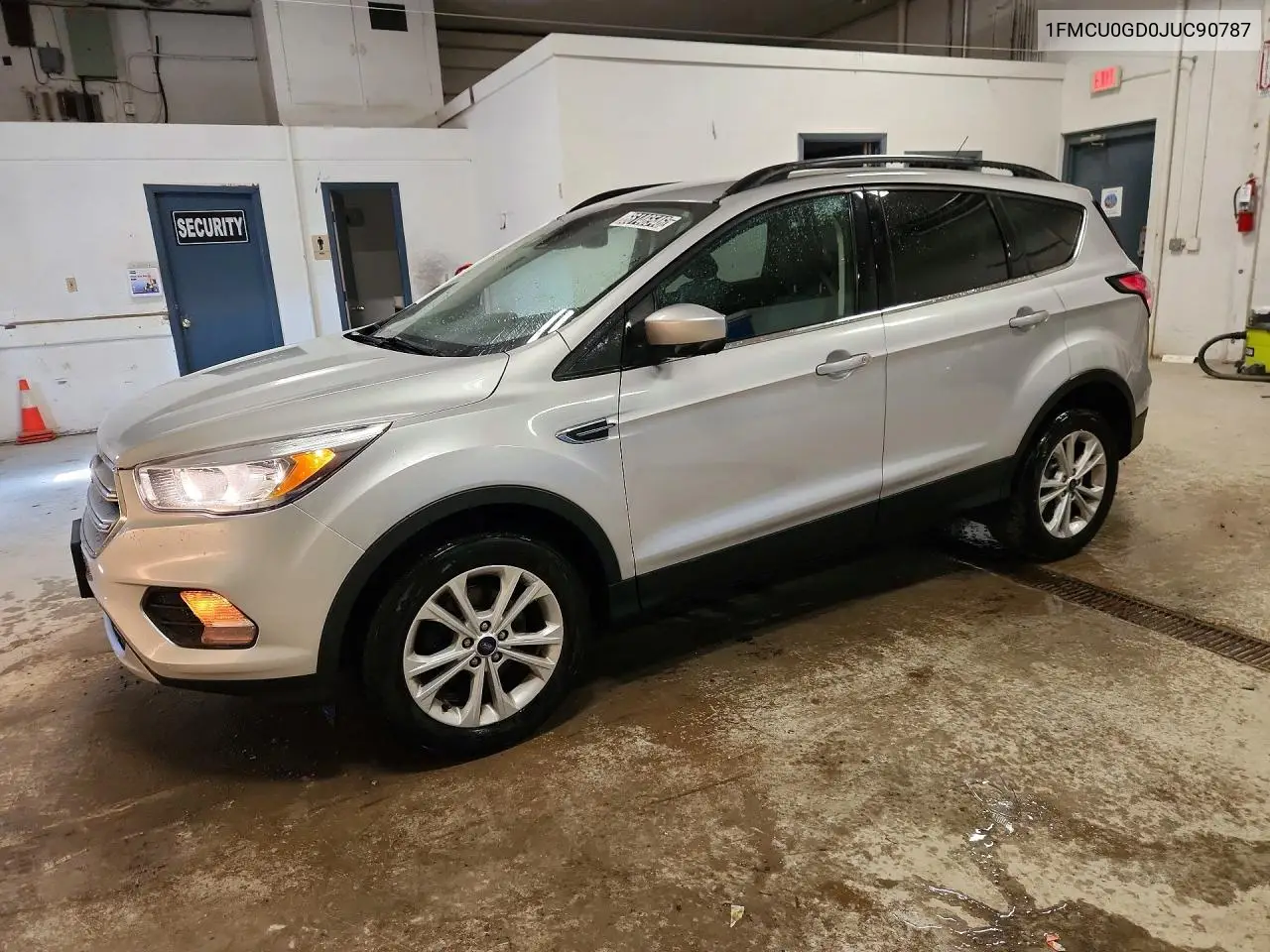 FORD ESCAPE 2018, VIN 1FMCU0GD0JUC90787