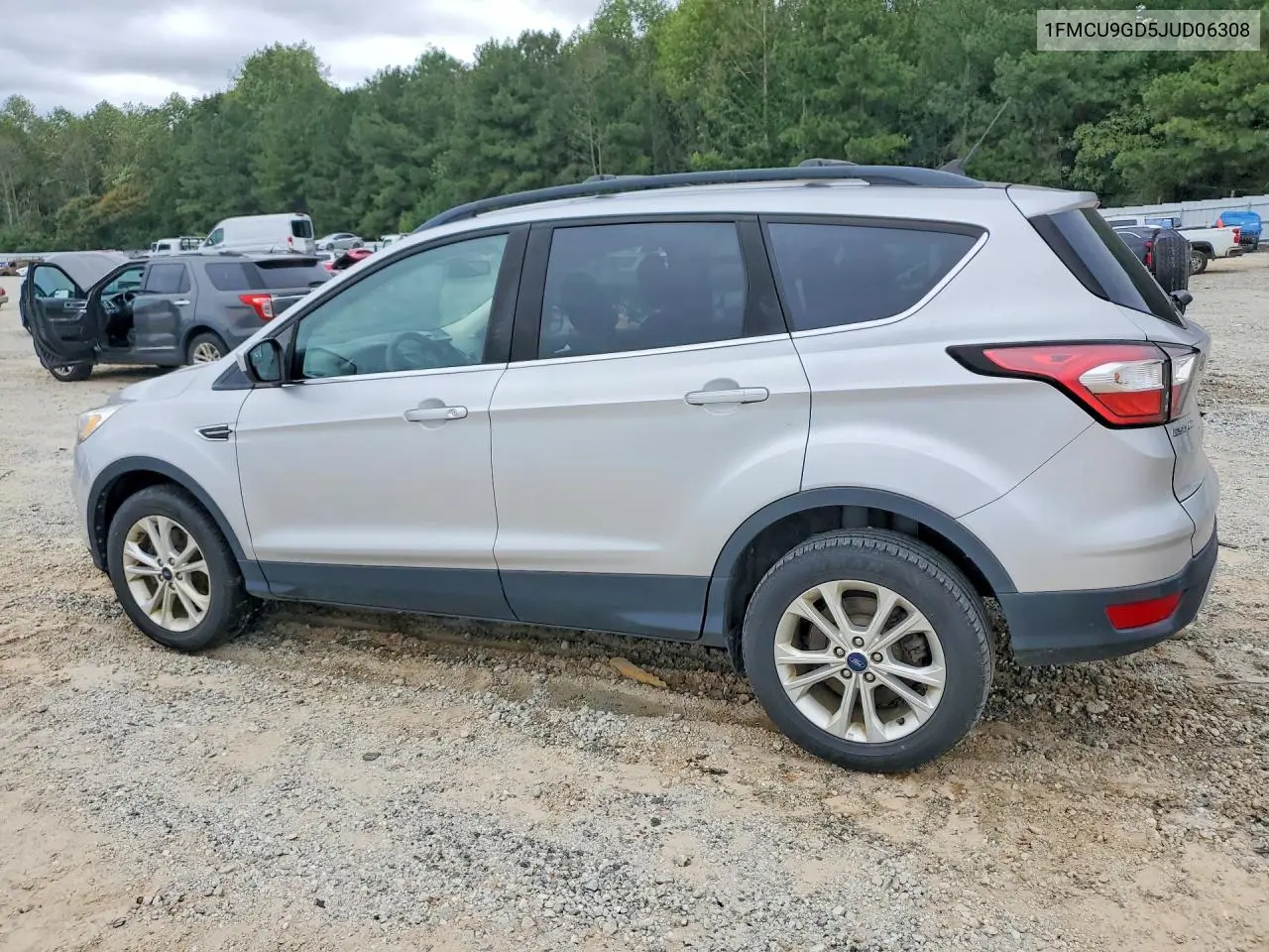 2018 FORD ESCAPE VIN 1FMCU9GD5JUD06308 — фото 2