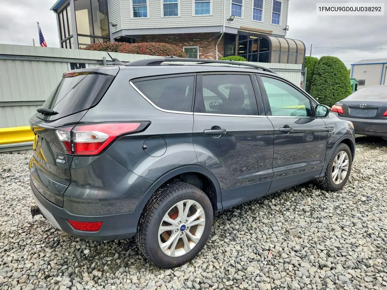 2018 FORD ESCAPE VIN 1FMCU9GD0JUD38292 — фото 3