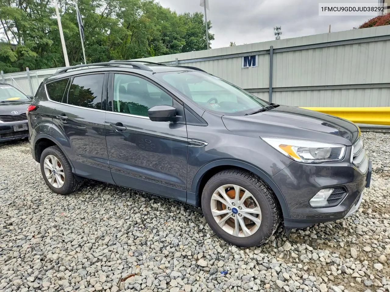 2018 FORD ESCAPE VIN 1FMCU9GD0JUD38292 — фото 4