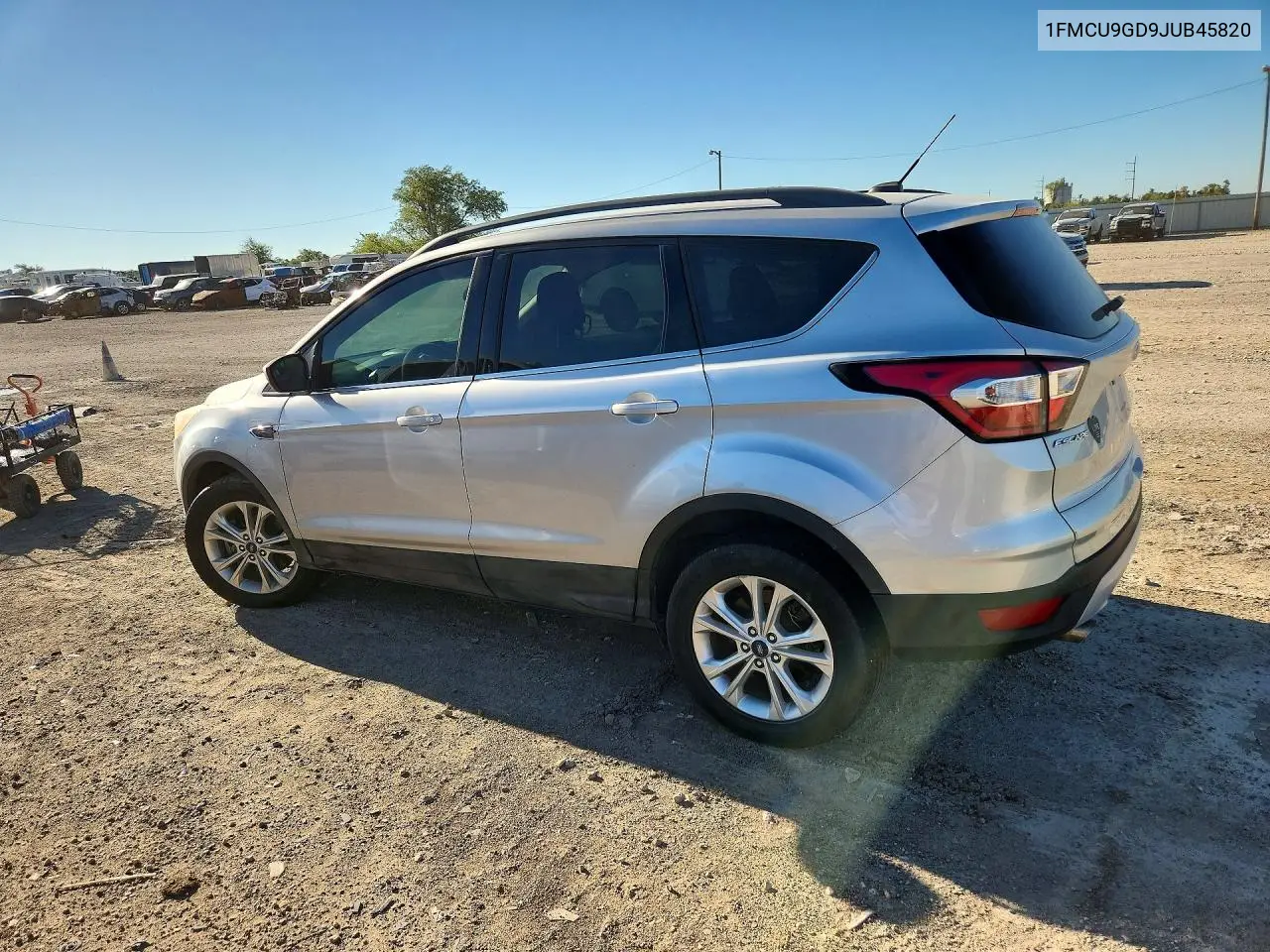 2018 FORD ESCAPE VIN 1FMCU9GD9JUB45820 — фото 2