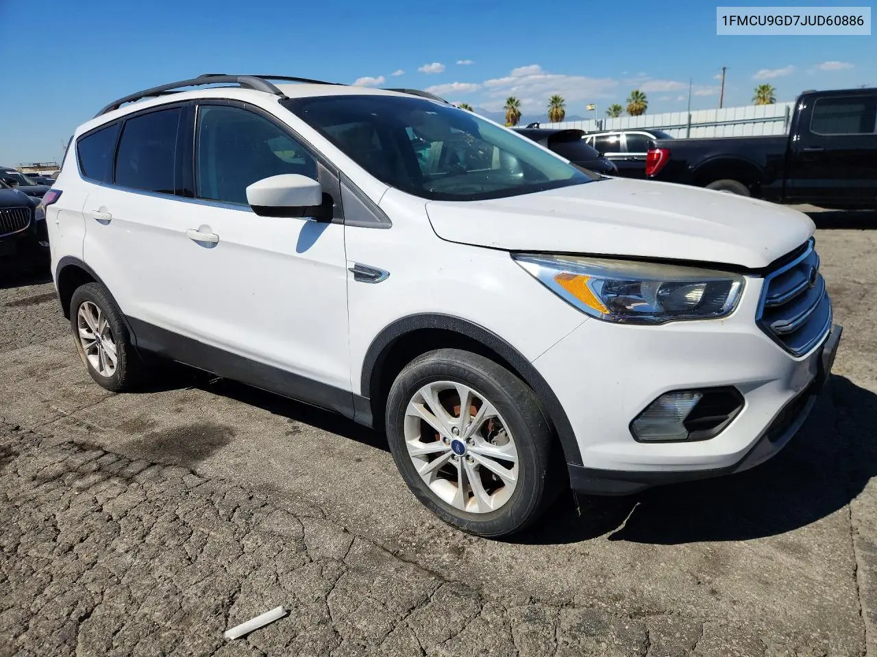 2018 FORD ESCAPE VIN 1FMCU9GD7JUD60886 — фото 4