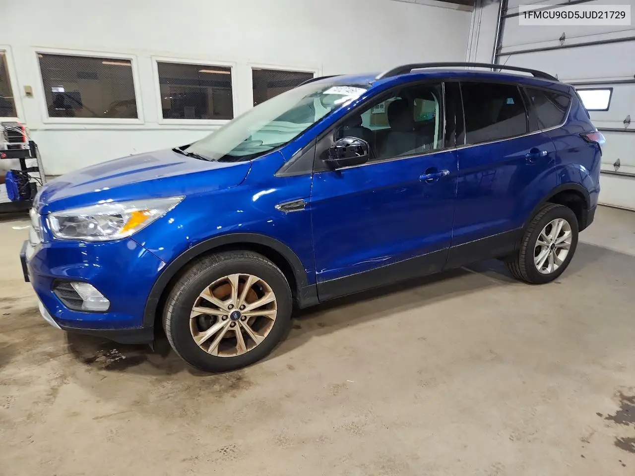 FORD ESCAPE 2018, VIN 1FMCU9GD5JUD21729