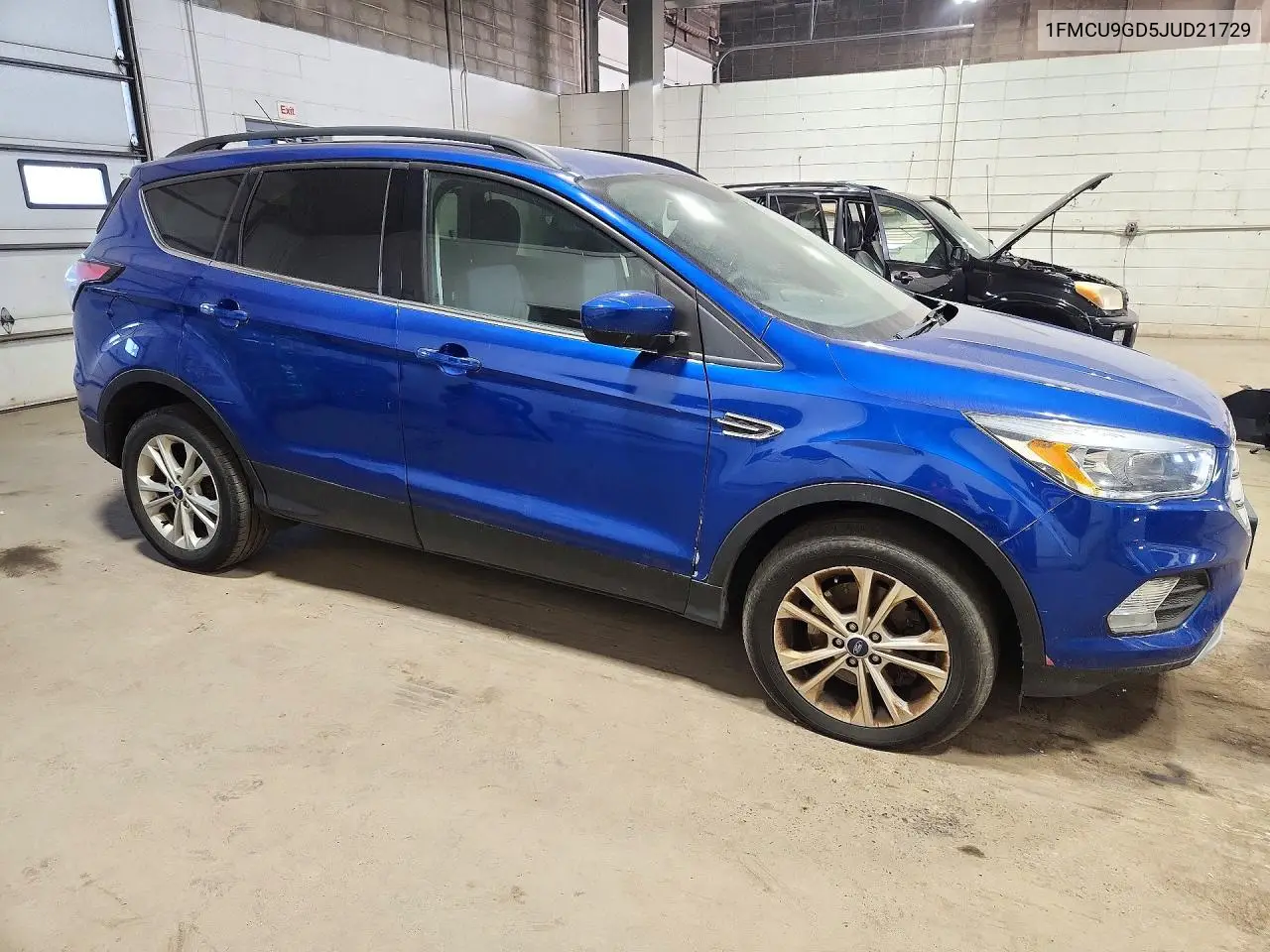 2018 FORD ESCAPE VIN 1FMCU9GD5JUD21729 — фото 4