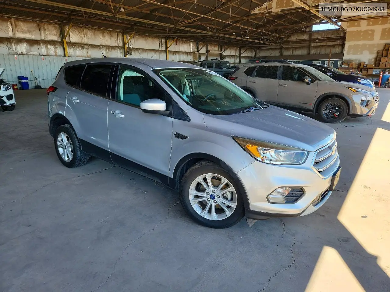 2019 FORD ESCAPE VIN 1FMCU0GD7KUC04943 — фото 4