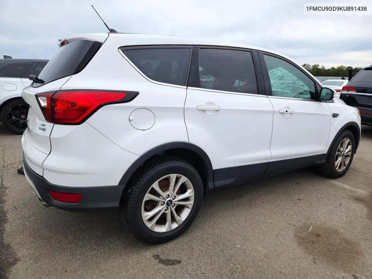 2019 FORD ESCAPE VIN 1FMCU9GD9KUB91438 — фото 3