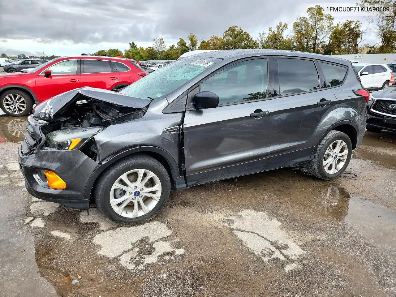 FORD ESCAPE 2019, VIN 1FMCU0F71KUA90689