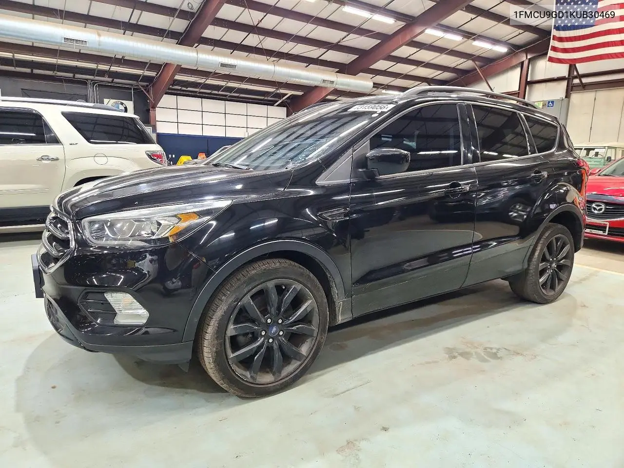 FORD ESCAPE 2019, VIN 1FMCU9GD1KUB30469
