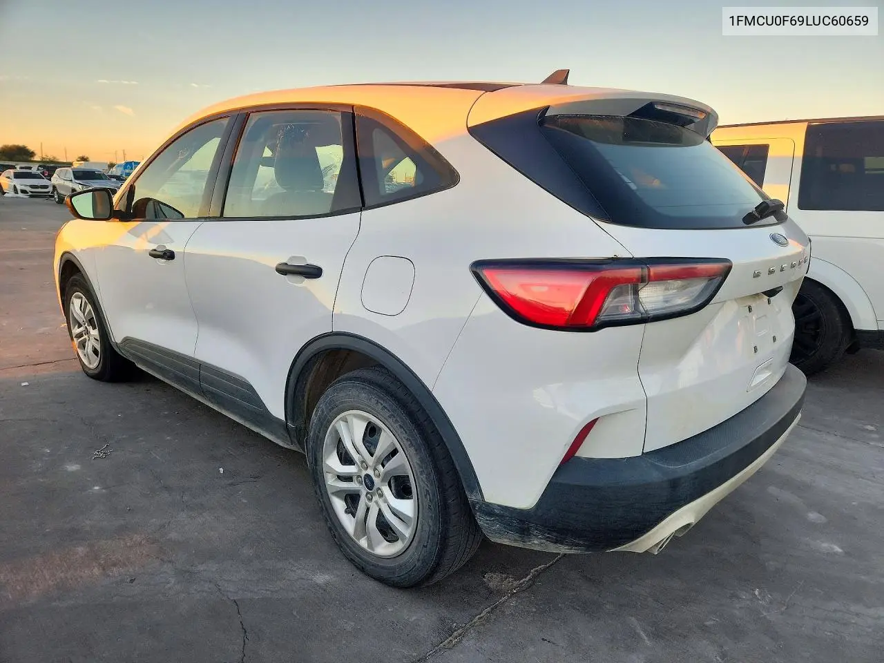 2020 FORD ESCAPE VIN 1FMCU0F69LUC60659 — фото 2