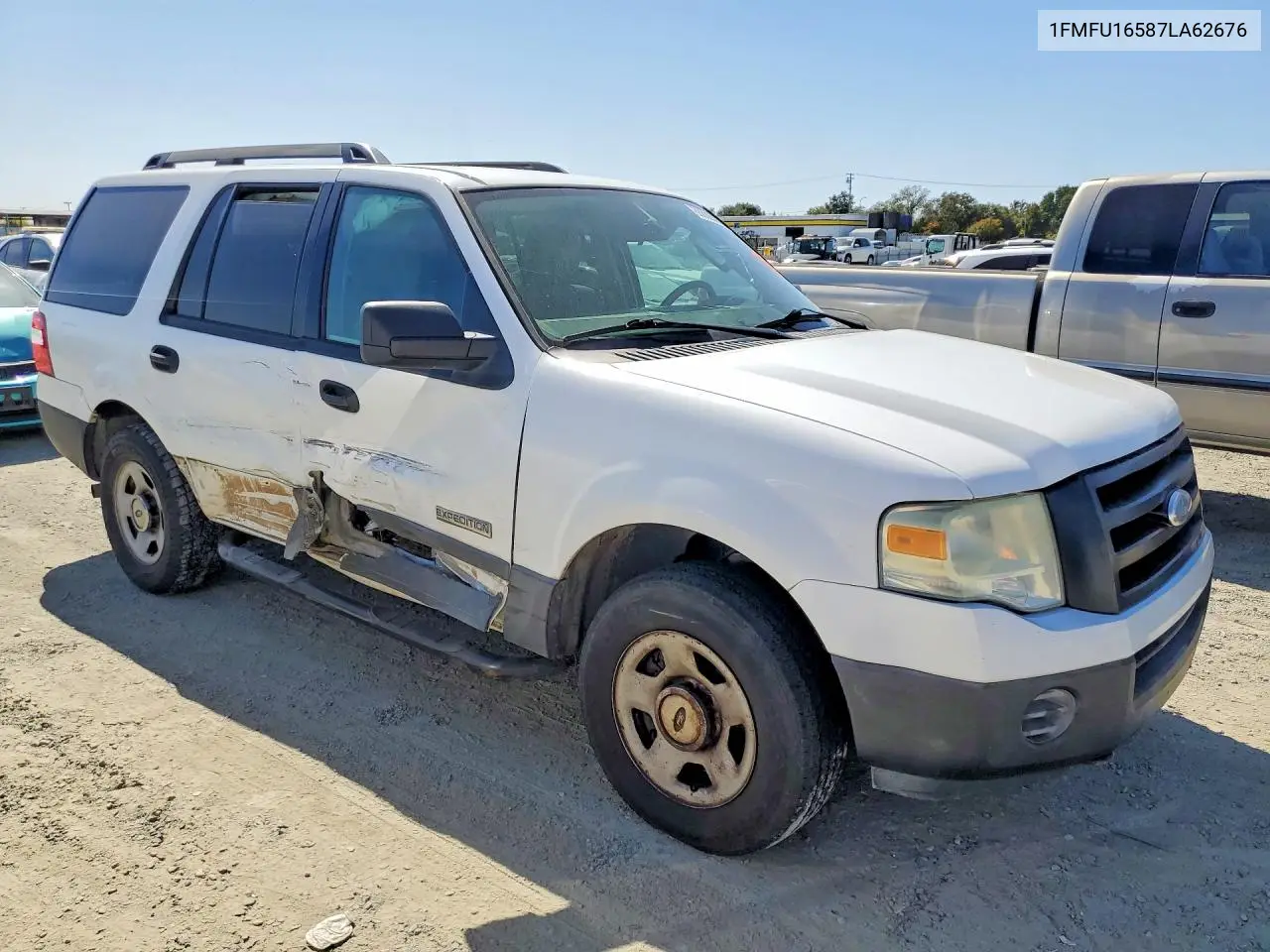 2007 FORD EXPEDITION VIN 1FMFU16587LA62676 — фото 4