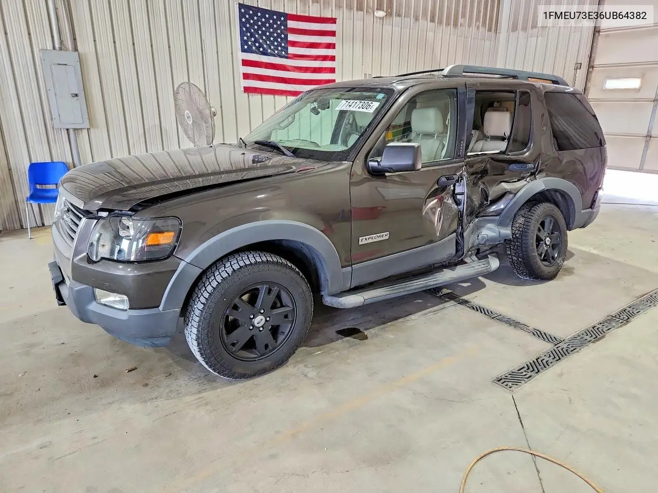 FORD EXPLORER 2006, VIN 1FMEU73E36UB64382