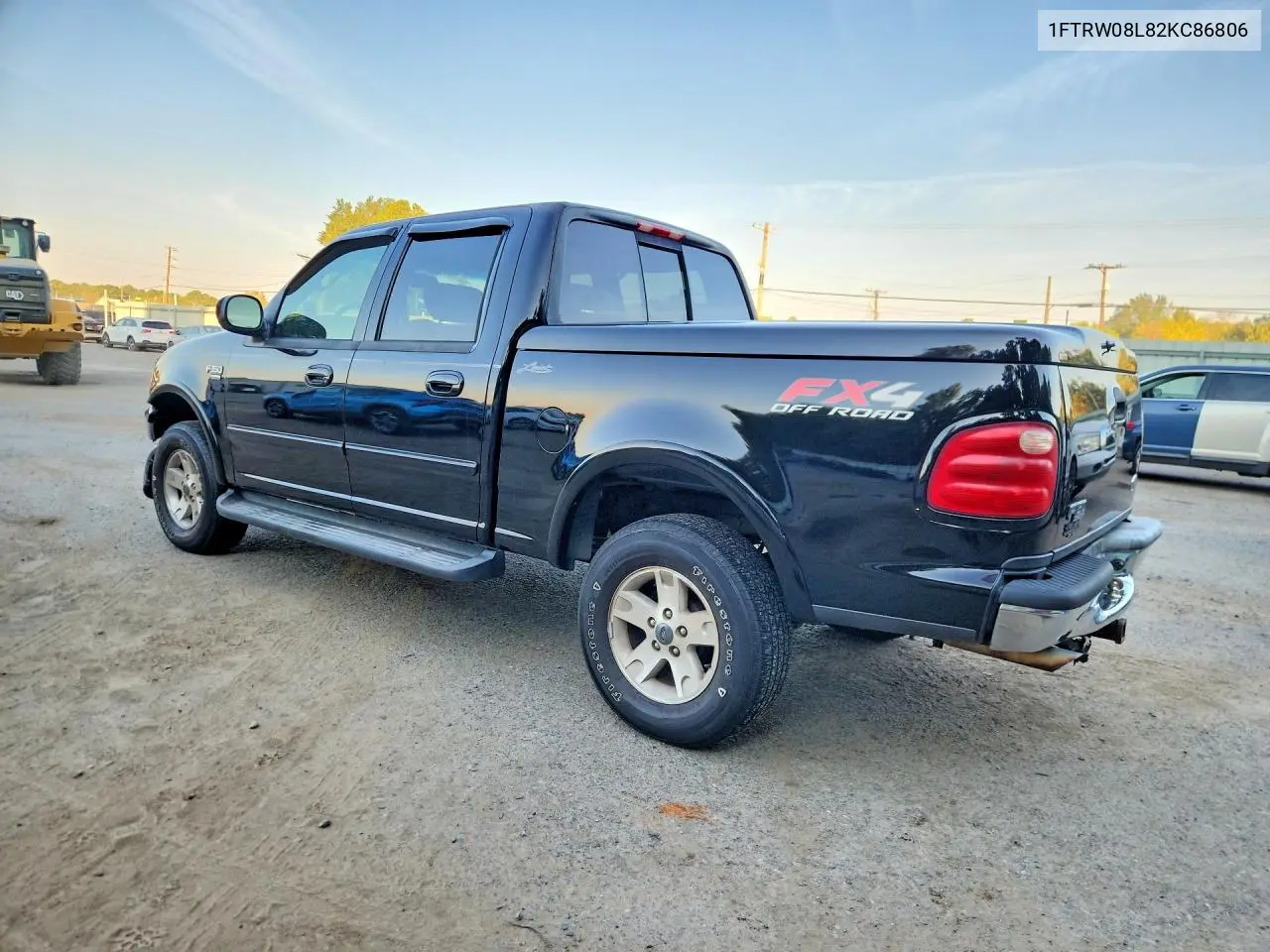 2002 FORD F-150 VIN 1FTRW08L82KC86806 — фото 2