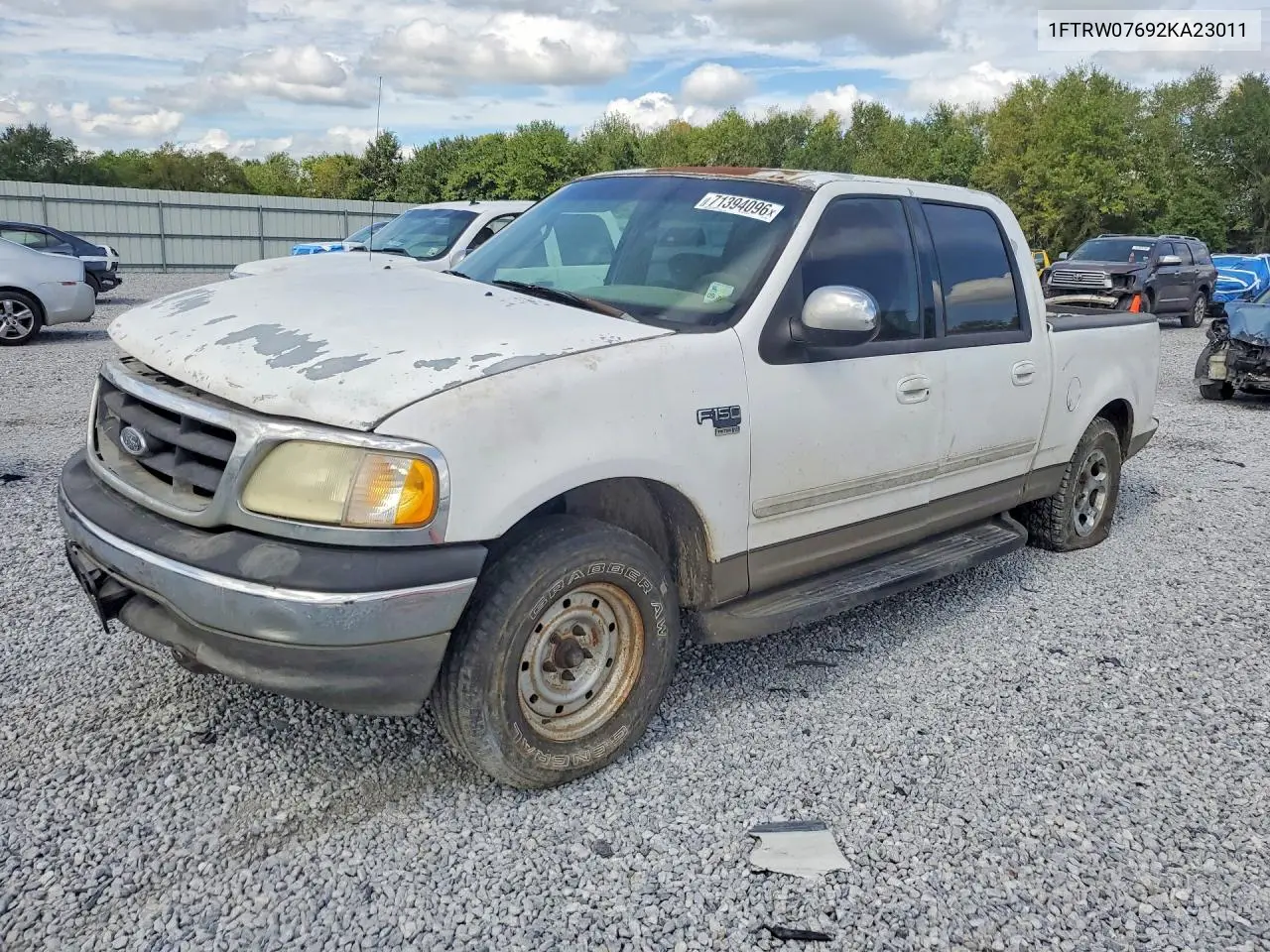 FORD F-150 2002, VIN 1FTRW07692KA23011