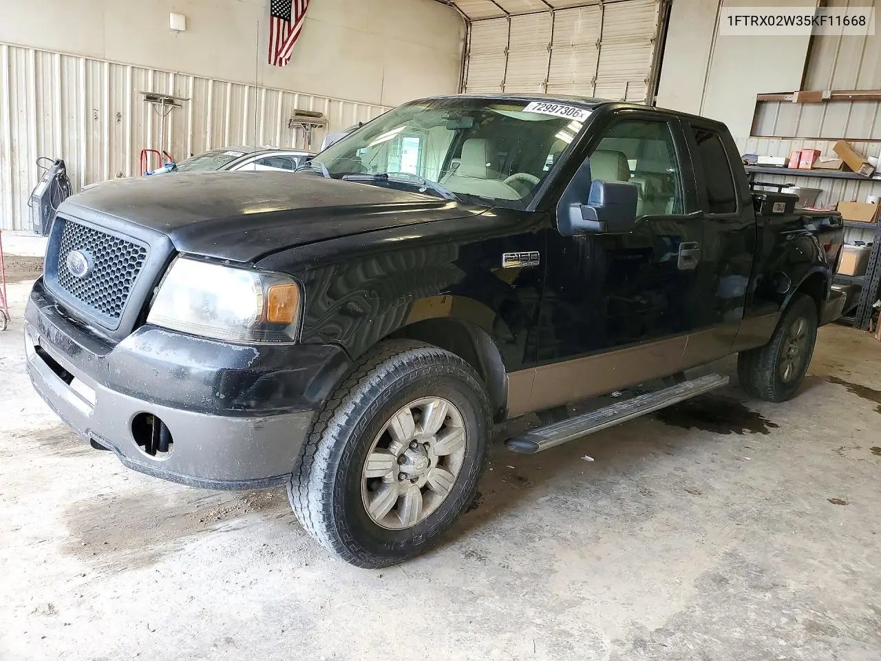 FORD F-150 2005, VIN 1FTRX02W35KF11668