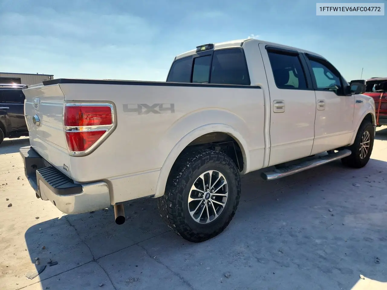 2010 FORD F-150 VIN 1FTFW1EV6AFC04772 — фото 3