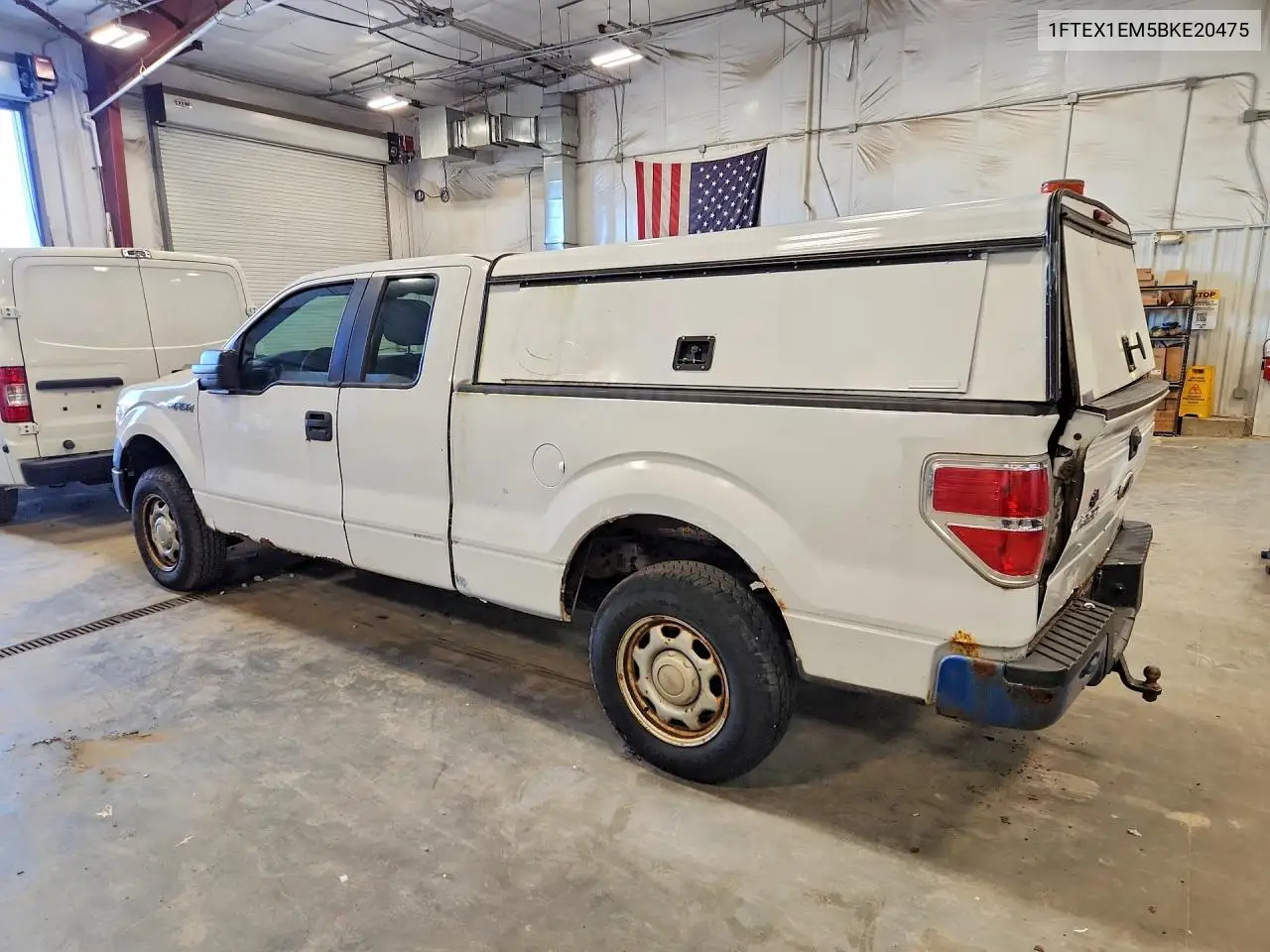 2011 FORD F-150 VIN 1FTEX1EM5BKE20475 — фото 2