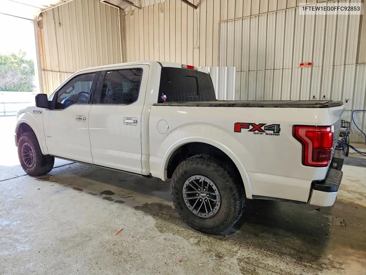 2015 FORD F-150 VIN 1FTEW1EG0FFC92853 — фото 2