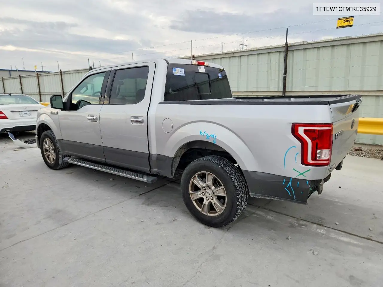 2015 FORD F-150 VIN 1FTEW1CF9FKE35929 — фото 2