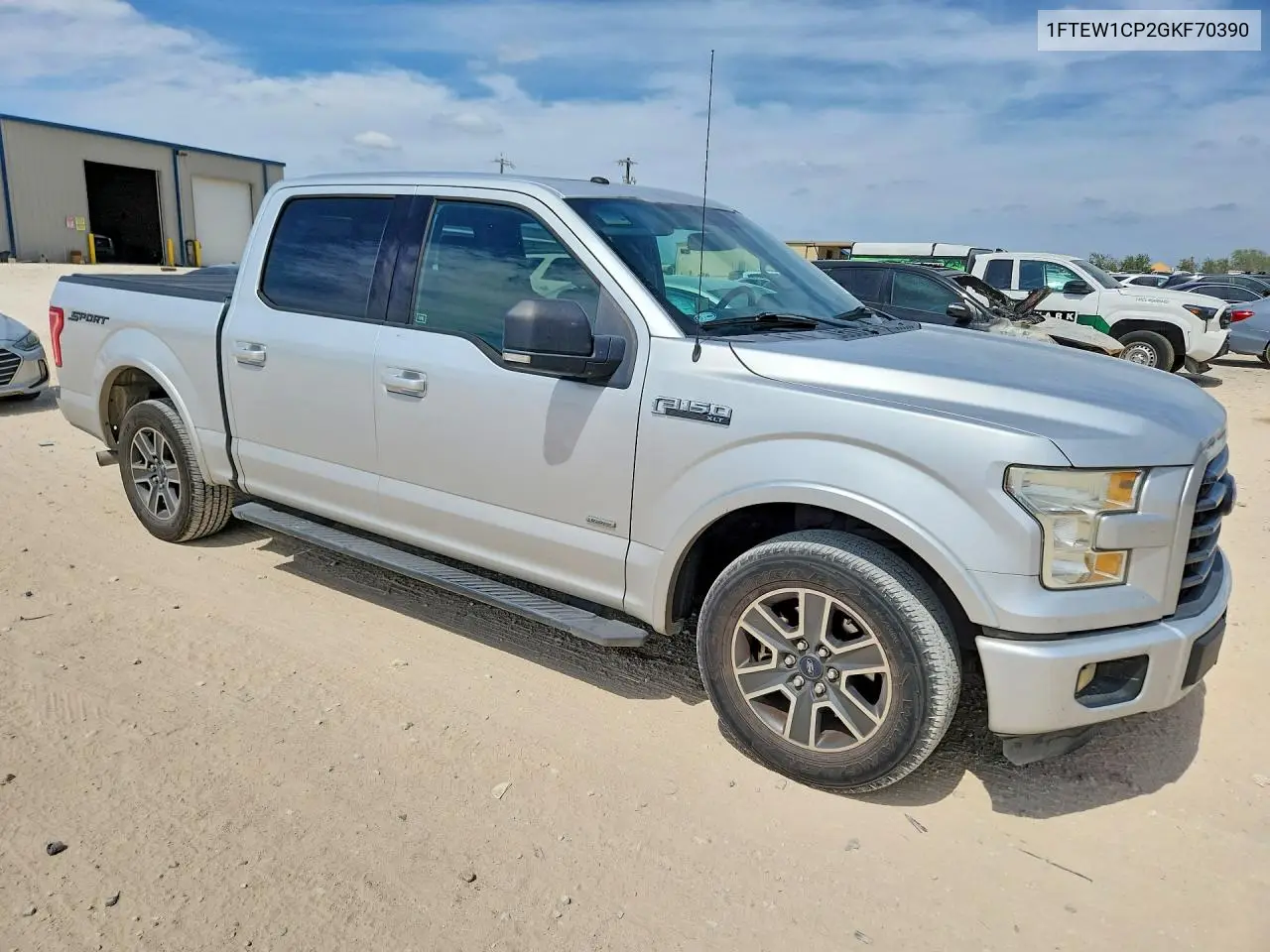 2016 FORD F-150 VIN 1FTEW1CP2GKF70390 — фото 4