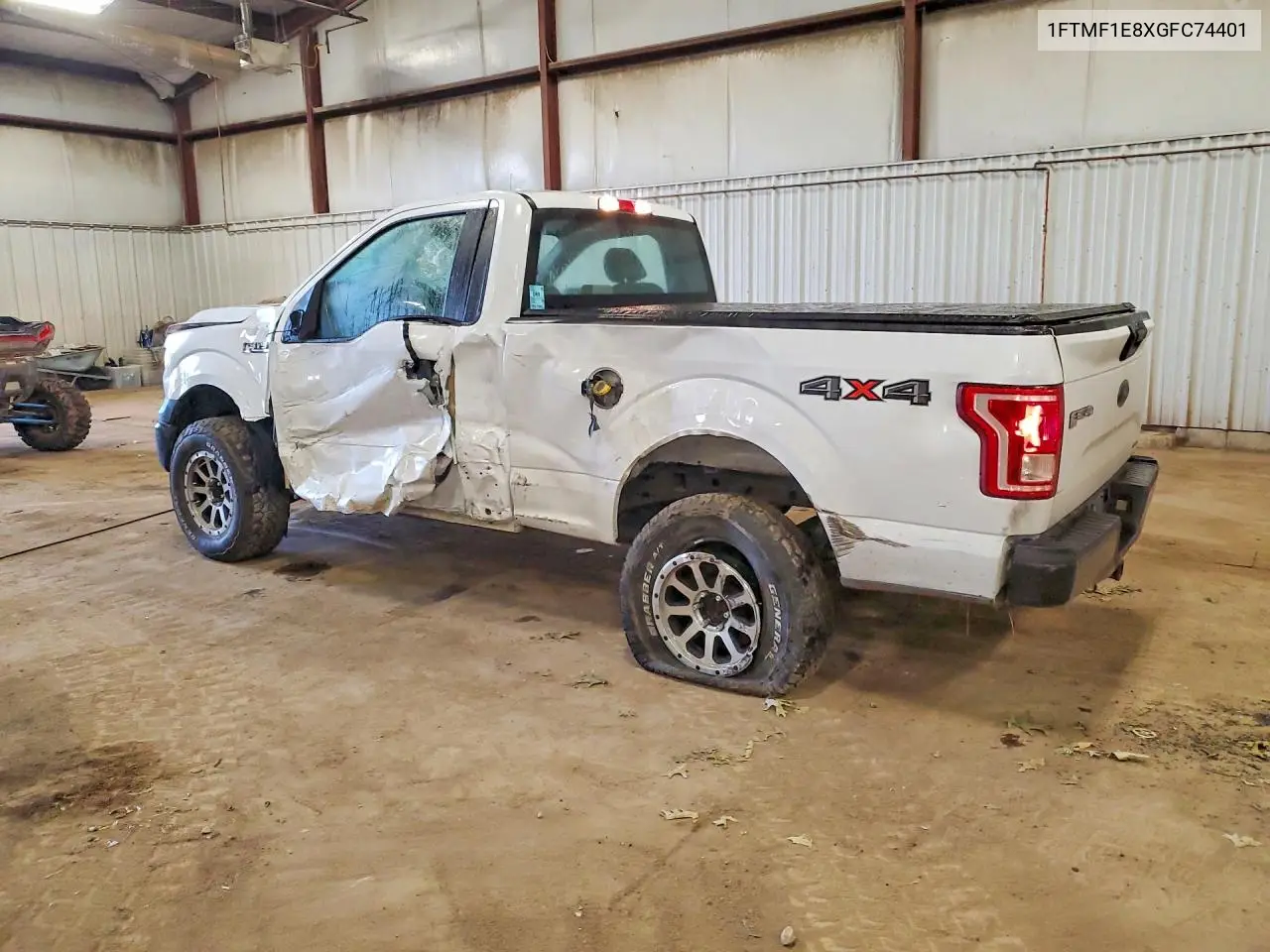 2016 FORD F-150 VIN 1FTMF1E8XGFC74401 — фото 2