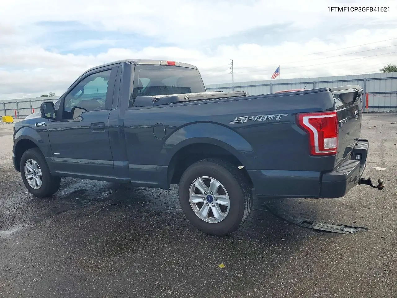 2016 FORD F-150 VIN 1FTMF1CP3GFB41621 — фото 2